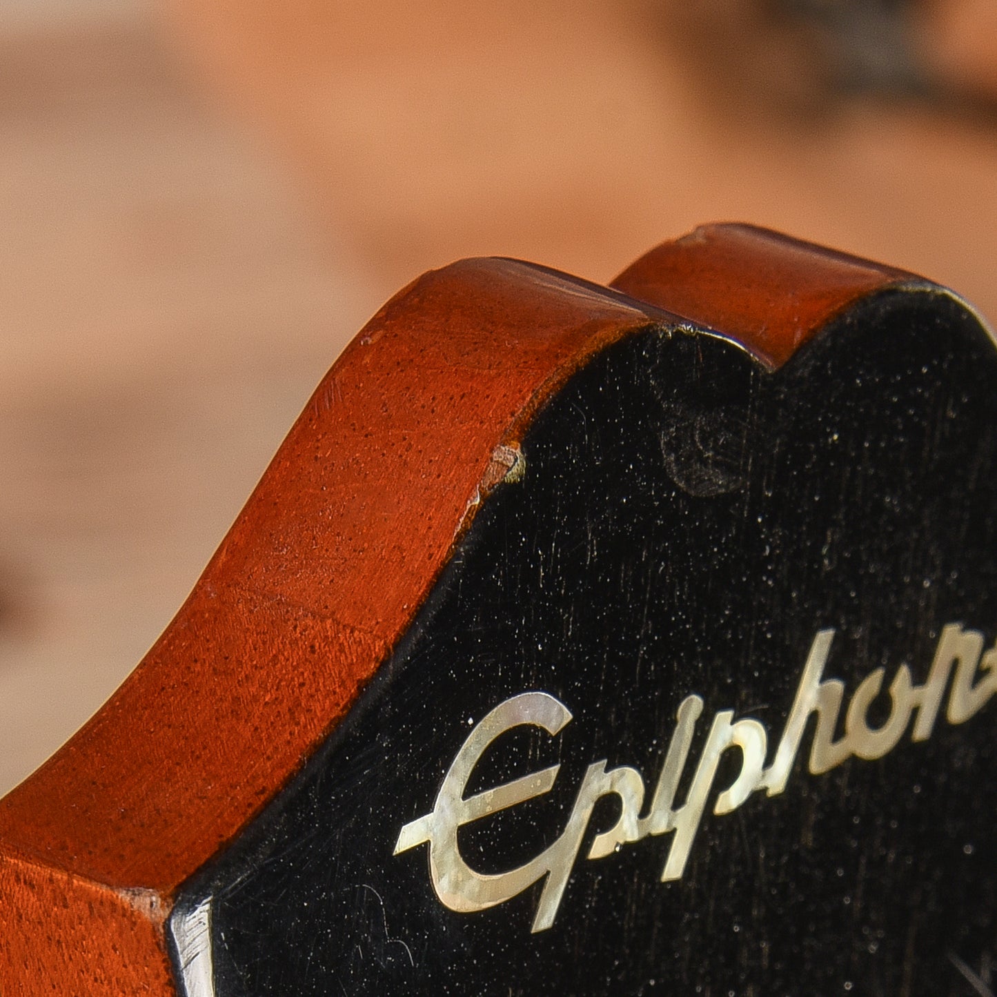 Epiphone Sorrento Orange 1994 Electric Guitars / Semi-Hollow