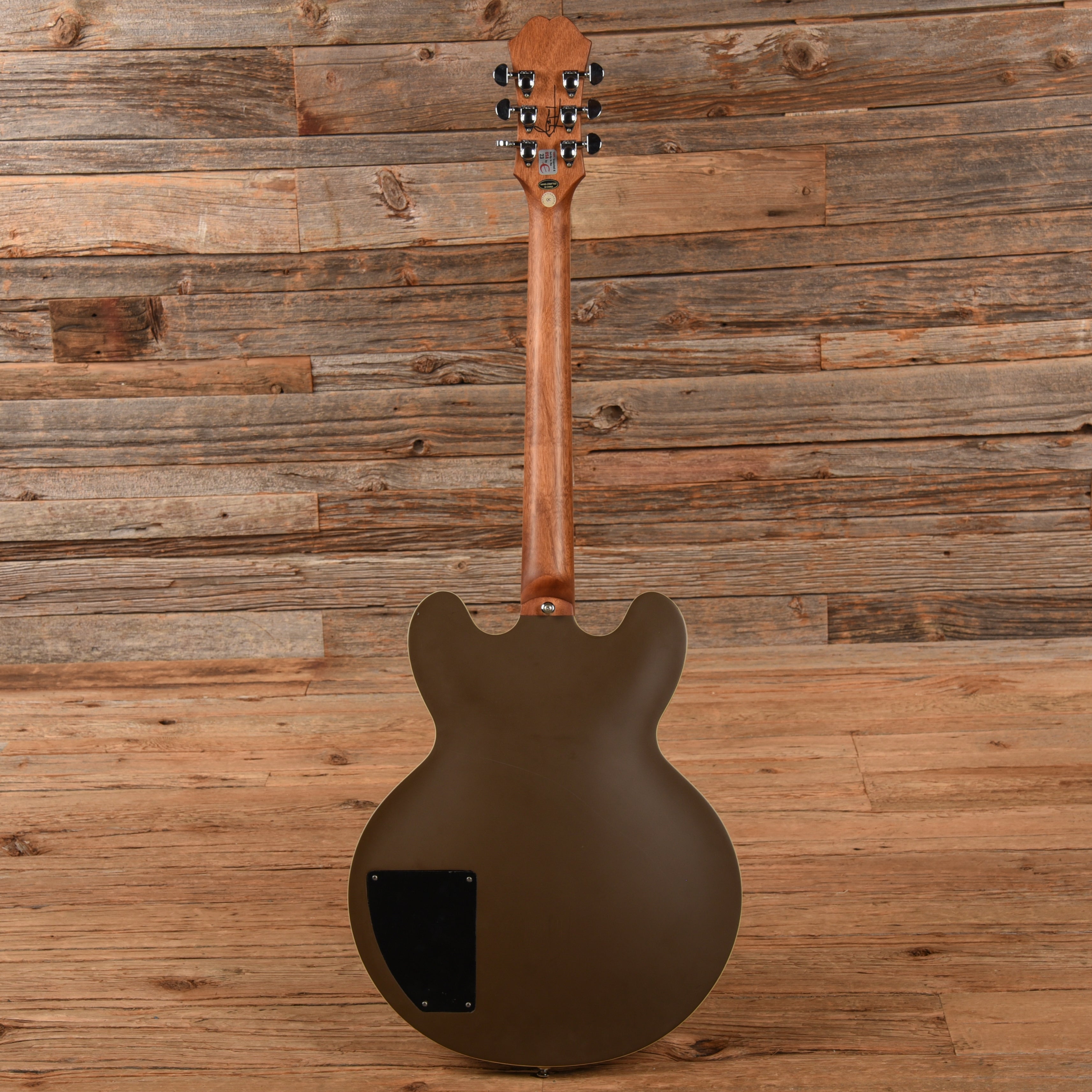 Epiphone Tom Delonge ES-333 – Chicago Music Exchange