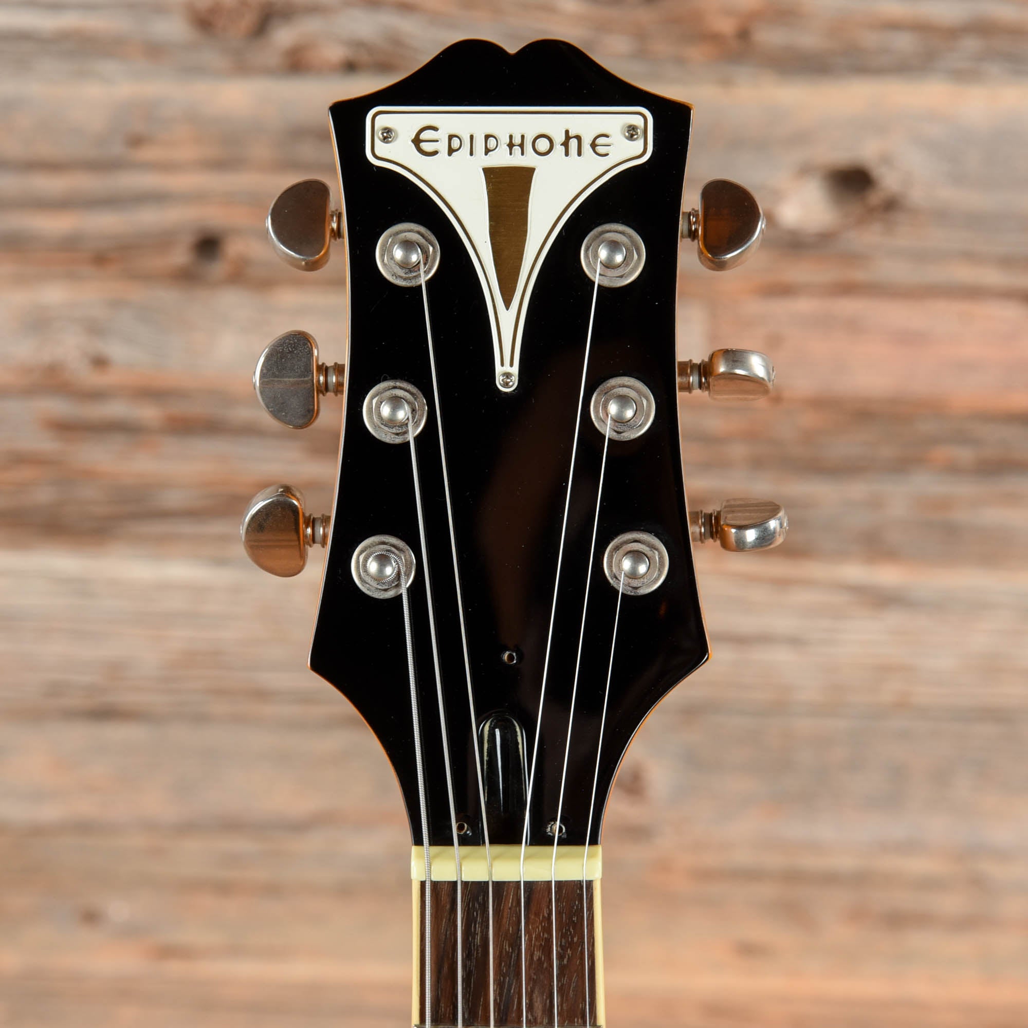 Epiphone Wildkat Antique Natural 2016 Electric Guitars / Semi-Hollow
