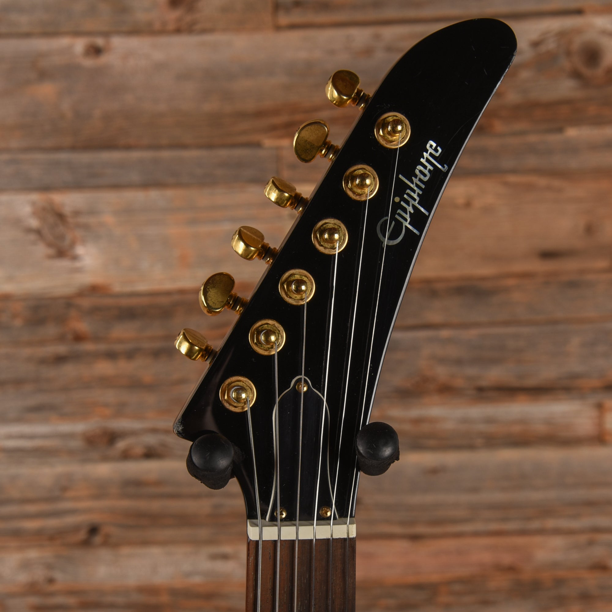 Epiphone 58 Explorer Ebony 2006 Electric Guitars / Solid Body