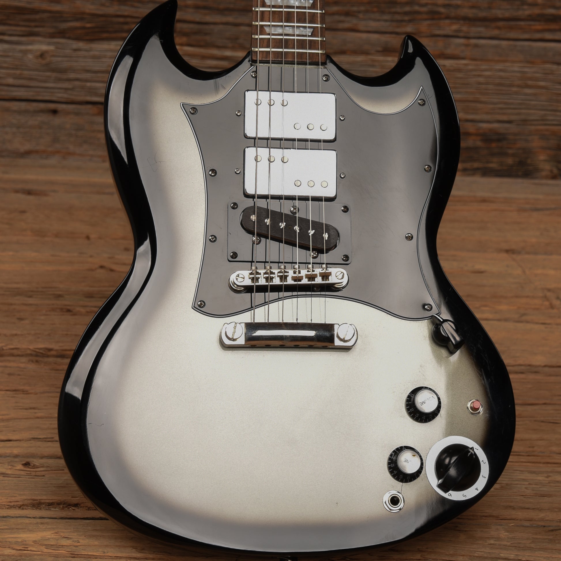 Epiphone '66 G-400 Silverburst 2009 Electric Guitars / Solid Body