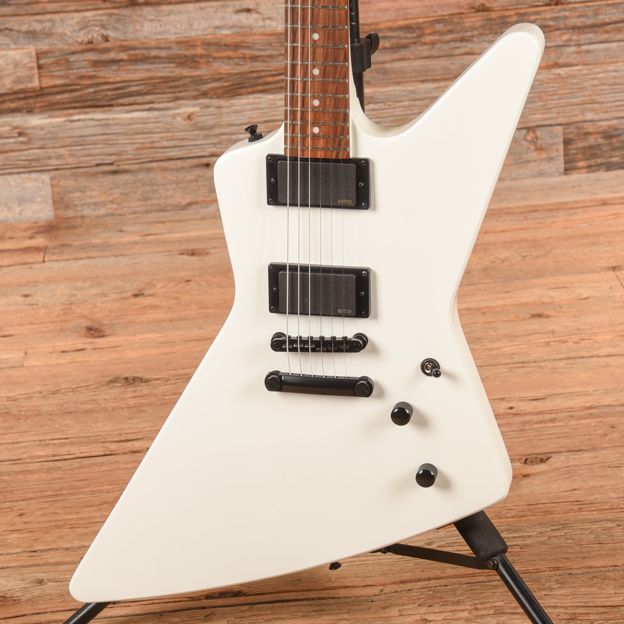 Epiphone '84 Explorer-EX Alpine White 2019 Electric Guitars / Solid Body