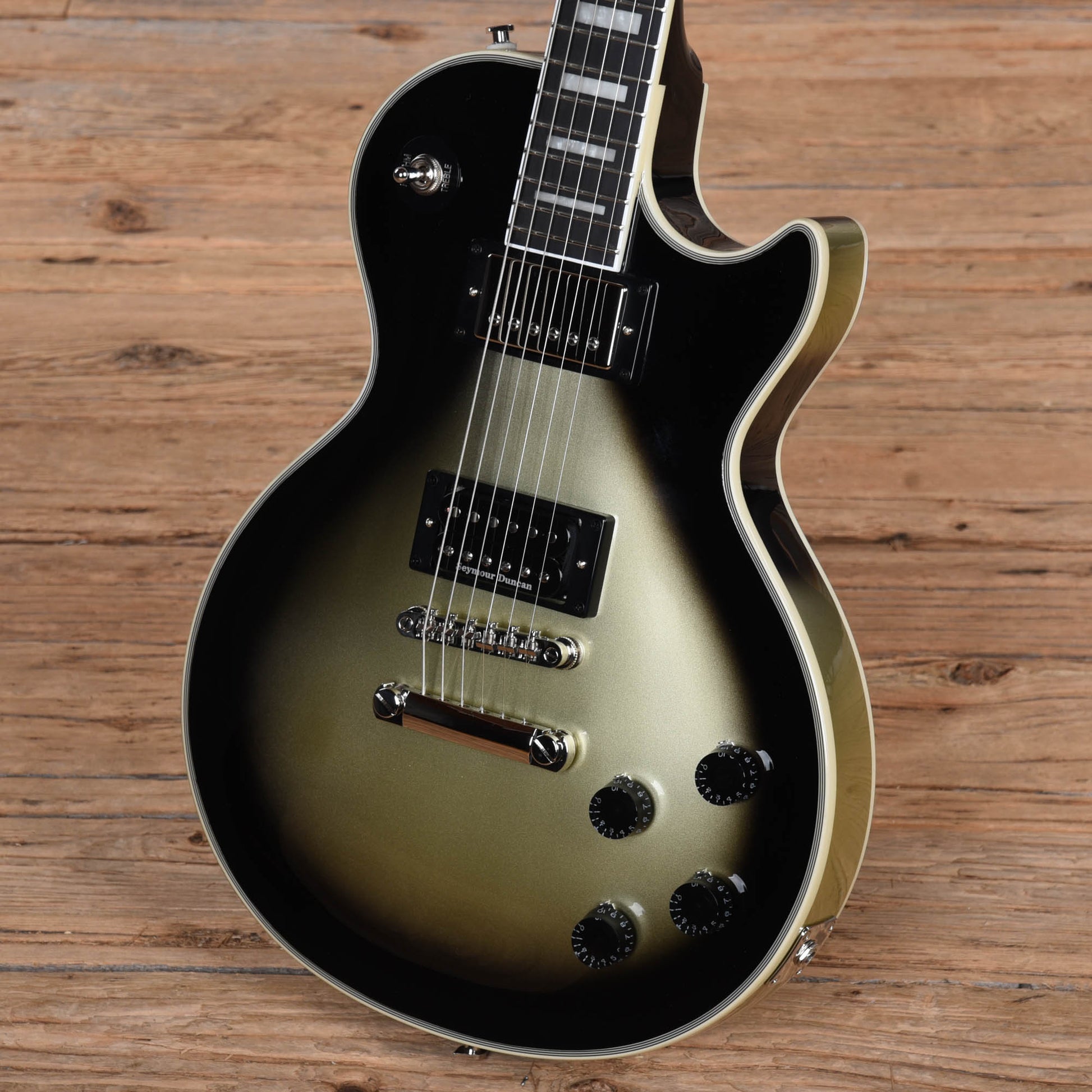 Epiphone Adam Jones Les Paul Custom Art Collection "The Berserk" SIlverburst 2022 Electric Guitars / Solid Body