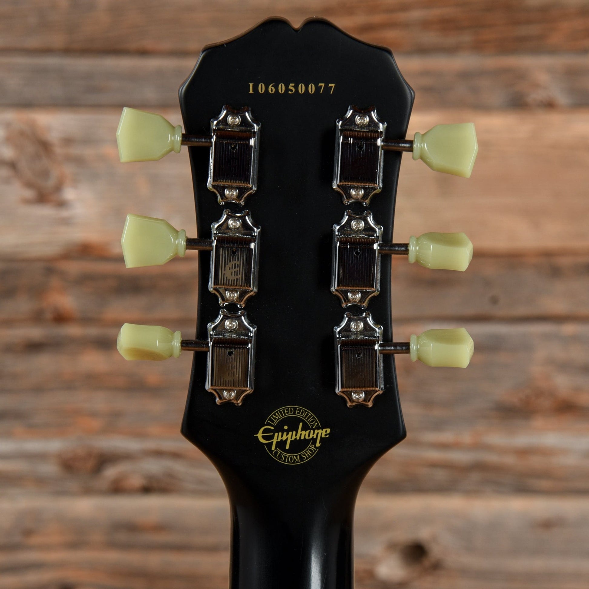 Epiphone Epiphone Joe Perry Boneyard Les Paul Aged Tiger Electric Guitars / Solid Body