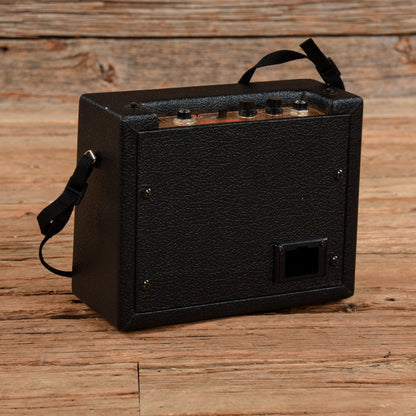 Epiphone Epiphone Vee Wee Mini Flying V Electric Guitar w/Amp Red Electric Guitars / Solid Body