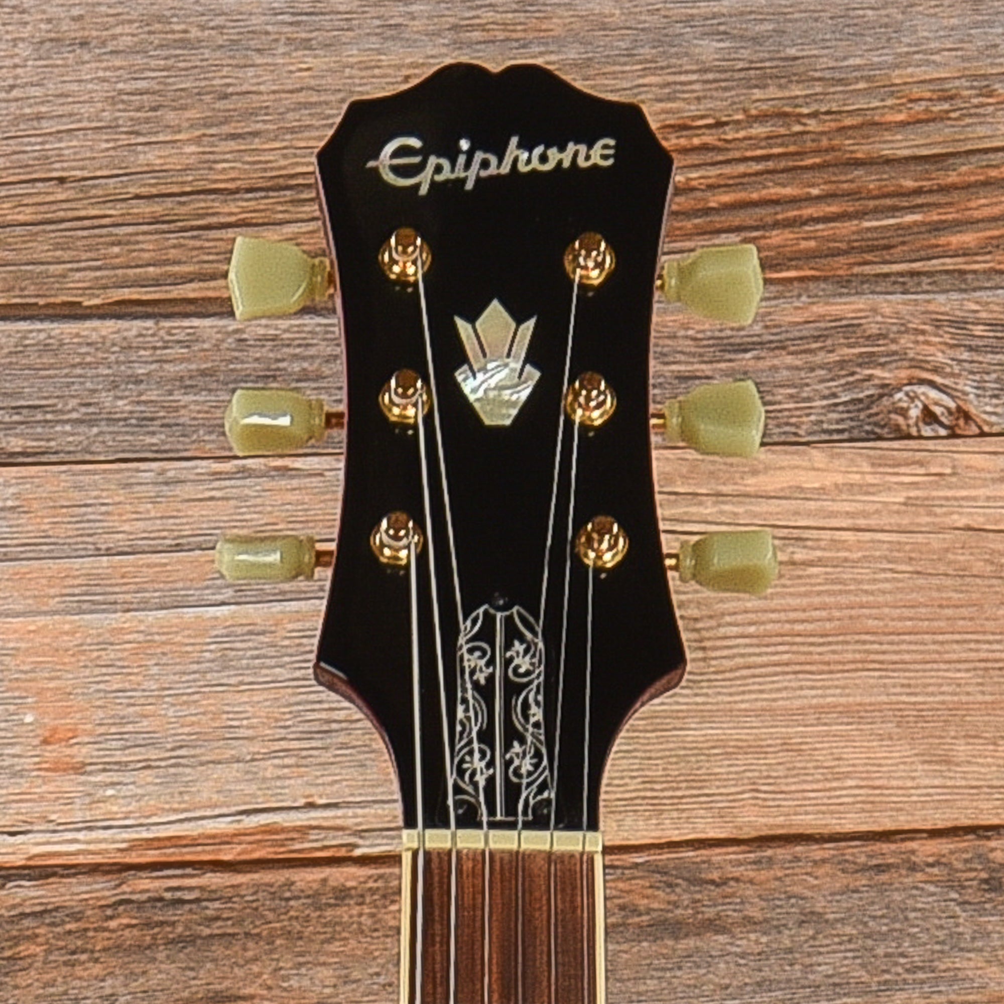Epiphone G-400 Deluxe Pro Cherry 2018 Electric Guitars / Solid Body