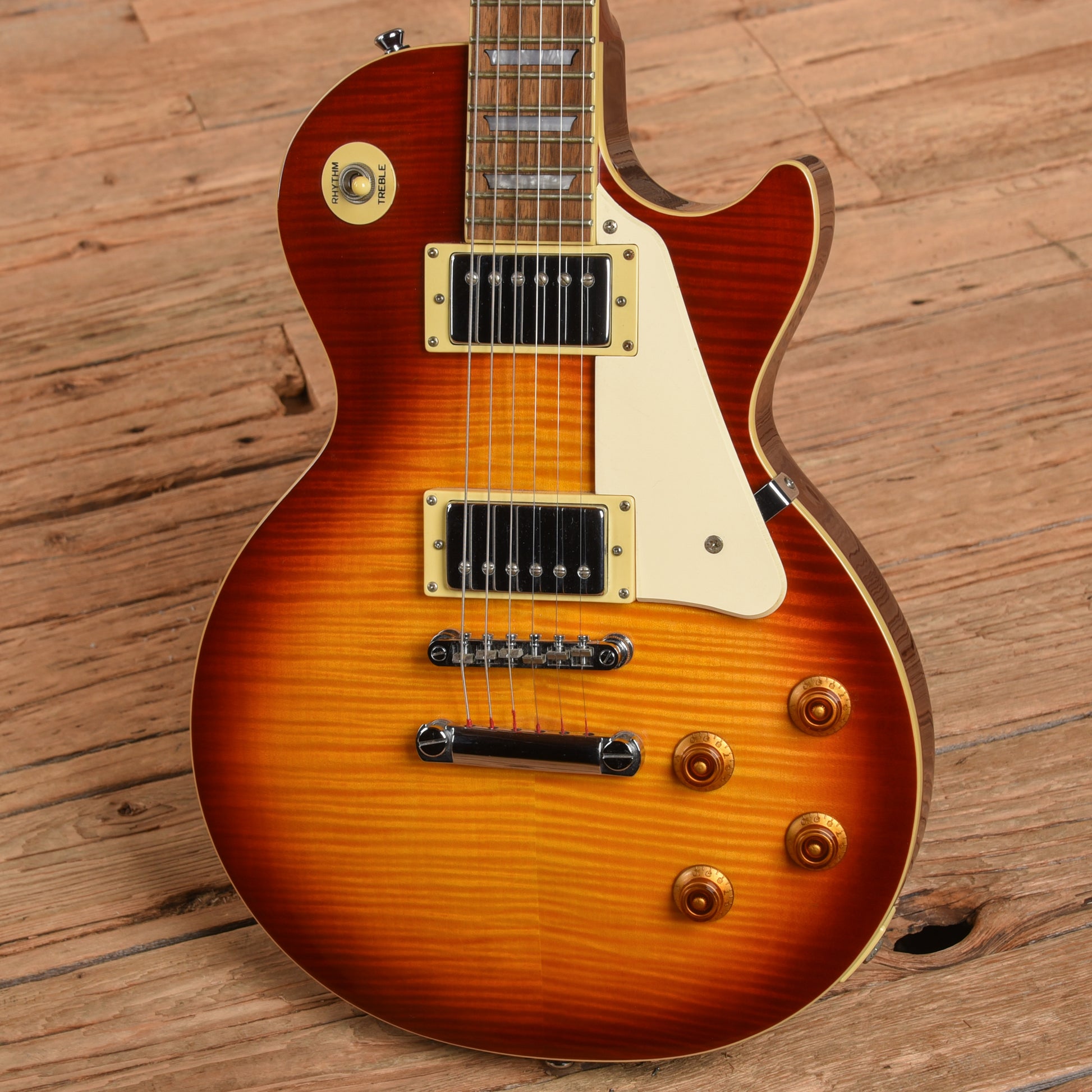 Epiphone Les Paul Standard Cherry Sunburst 2005 Electric Guitars / Solid Body