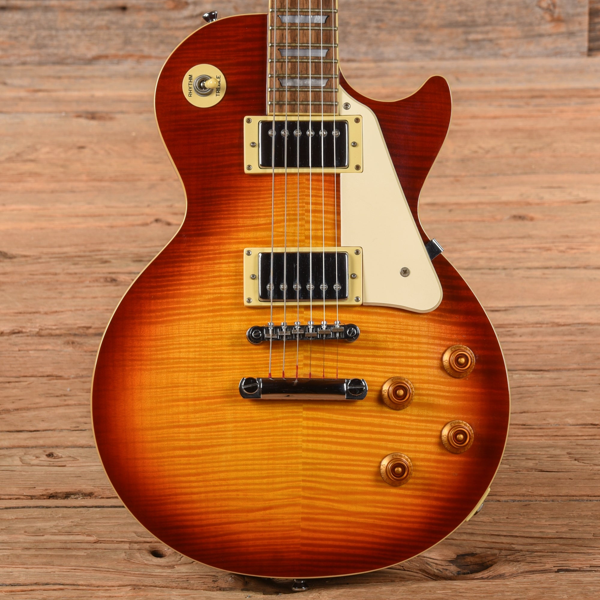 Epiphone Les Paul Standard Cherry Sunburst 2005 Electric Guitars / Solid Body