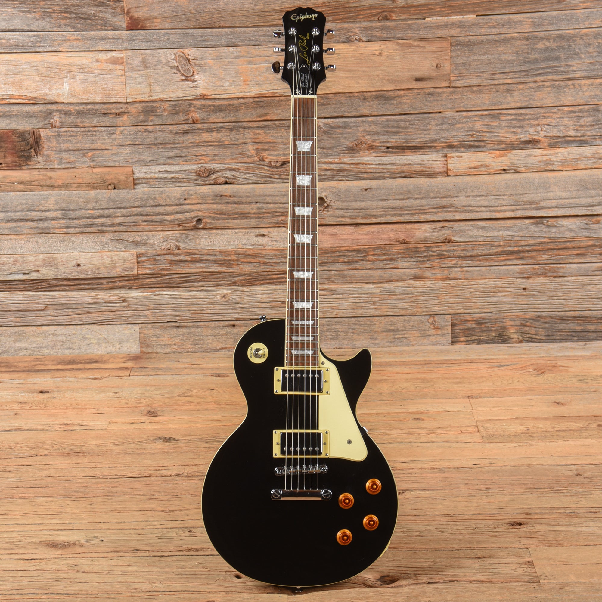 Epiphone Les Paul Standard Ebony 2004 Electric Guitars / Solid Body