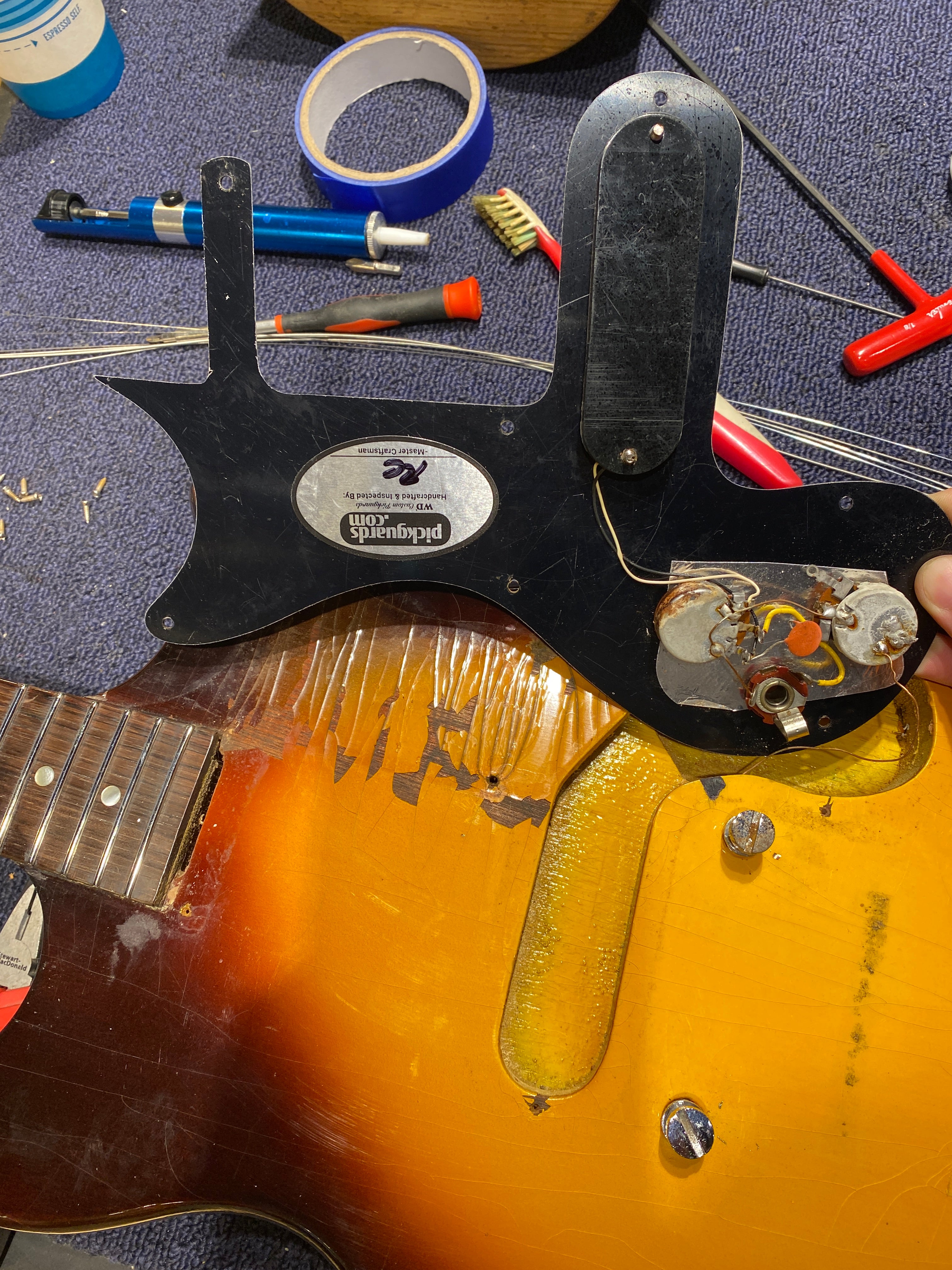 Epiphone Olympic Single Sunburst 1967 Electric Guitars / Solid Body