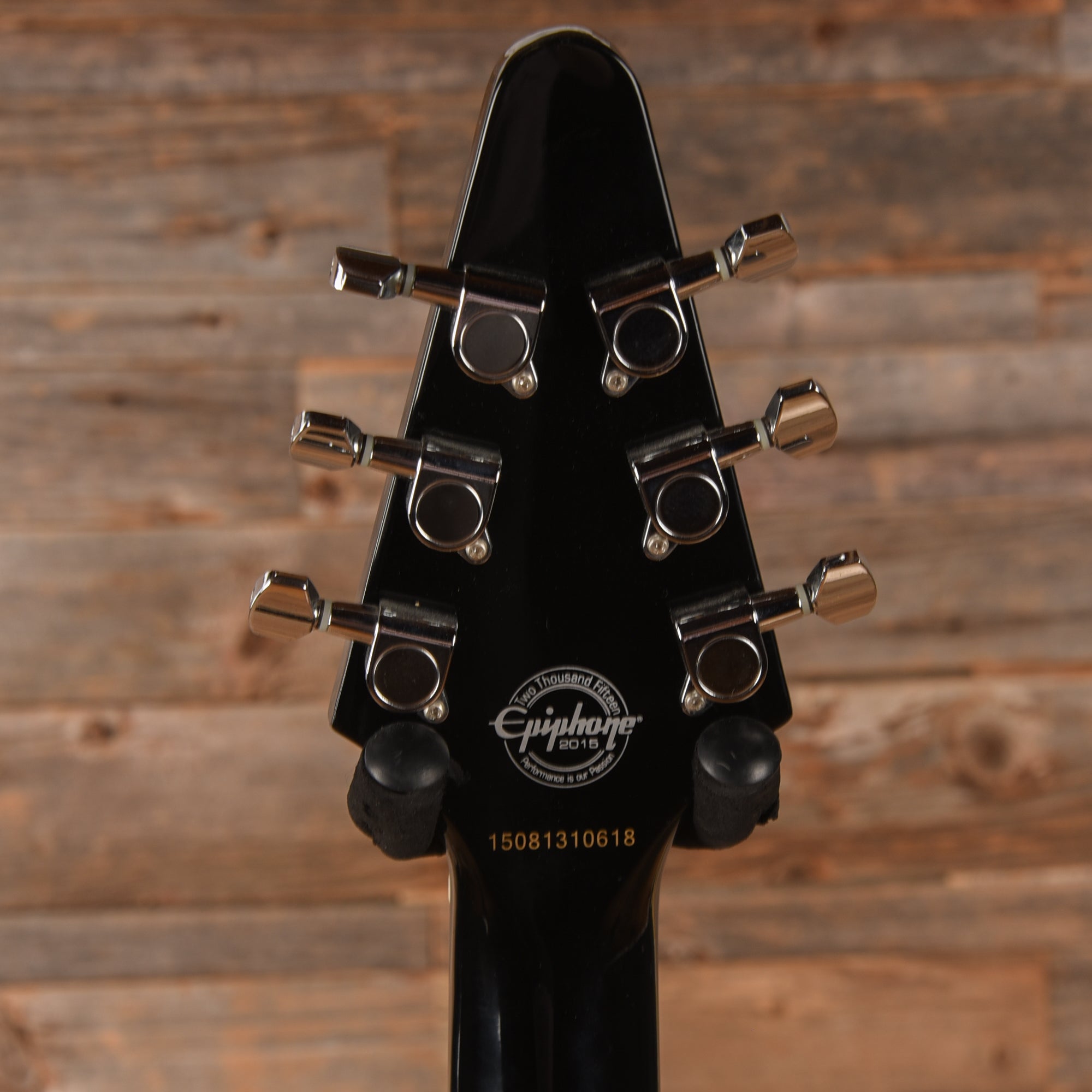 Epiphone PRO-1 Explorer Silverburst – Chicago Music Exchange