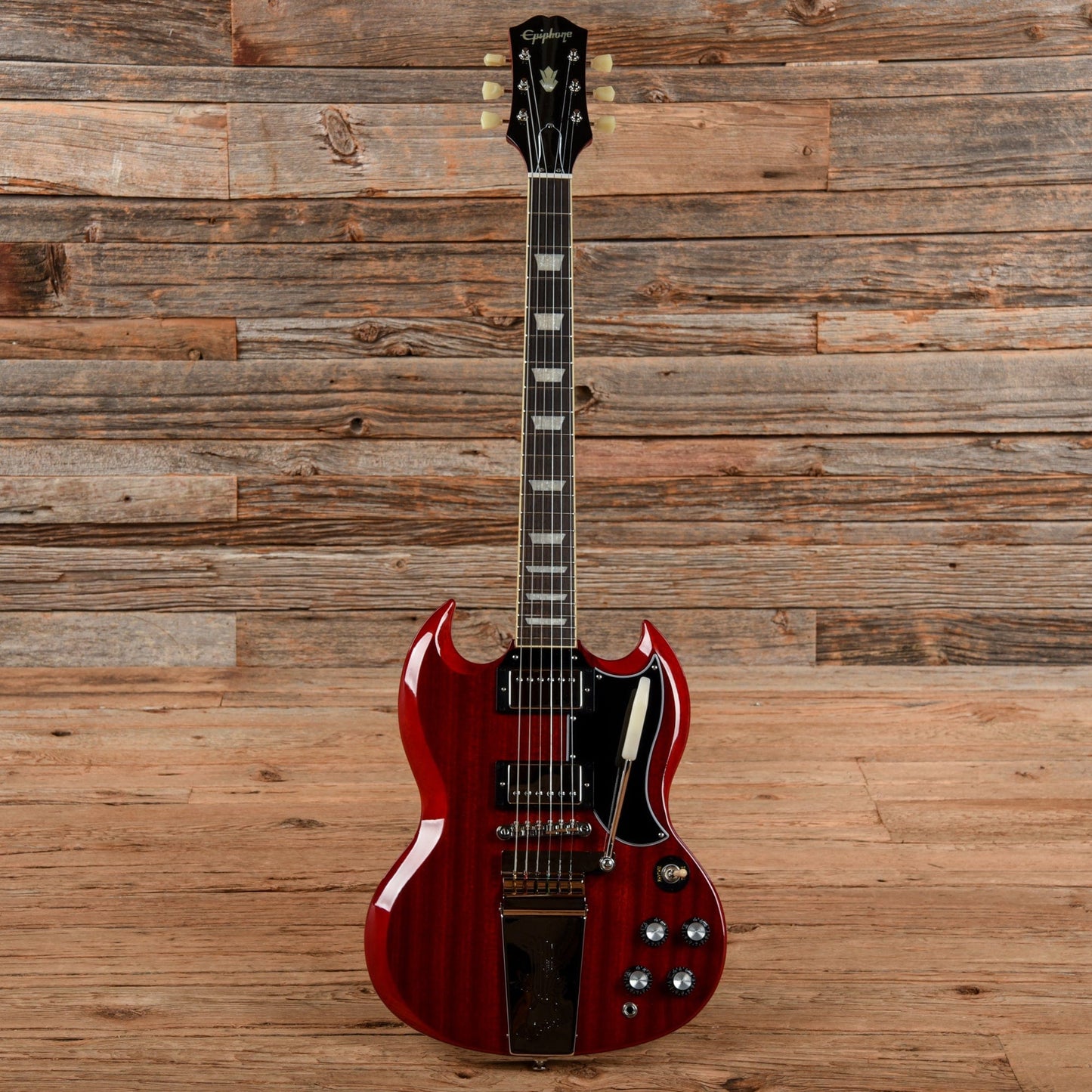 Epiphone SG Standard 61 w/ Maestro Cherry 2022 Electric Guitars / Solid Body
