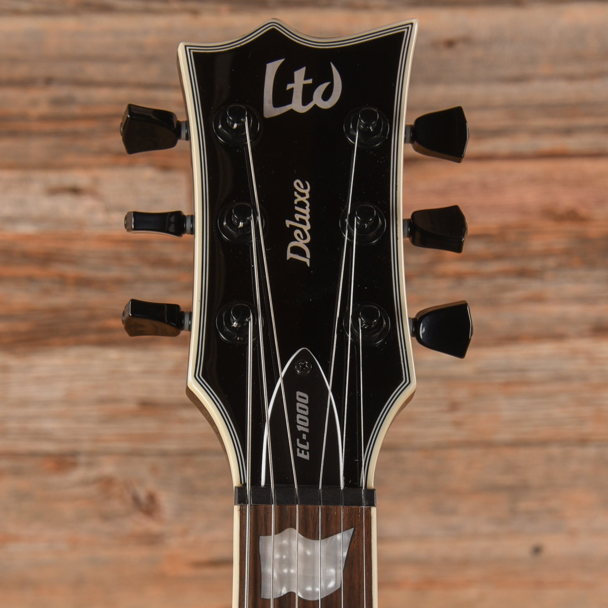 ESP LTD EC-1000 Deluxe Black 2021 Electric Guitars / Solid Body
