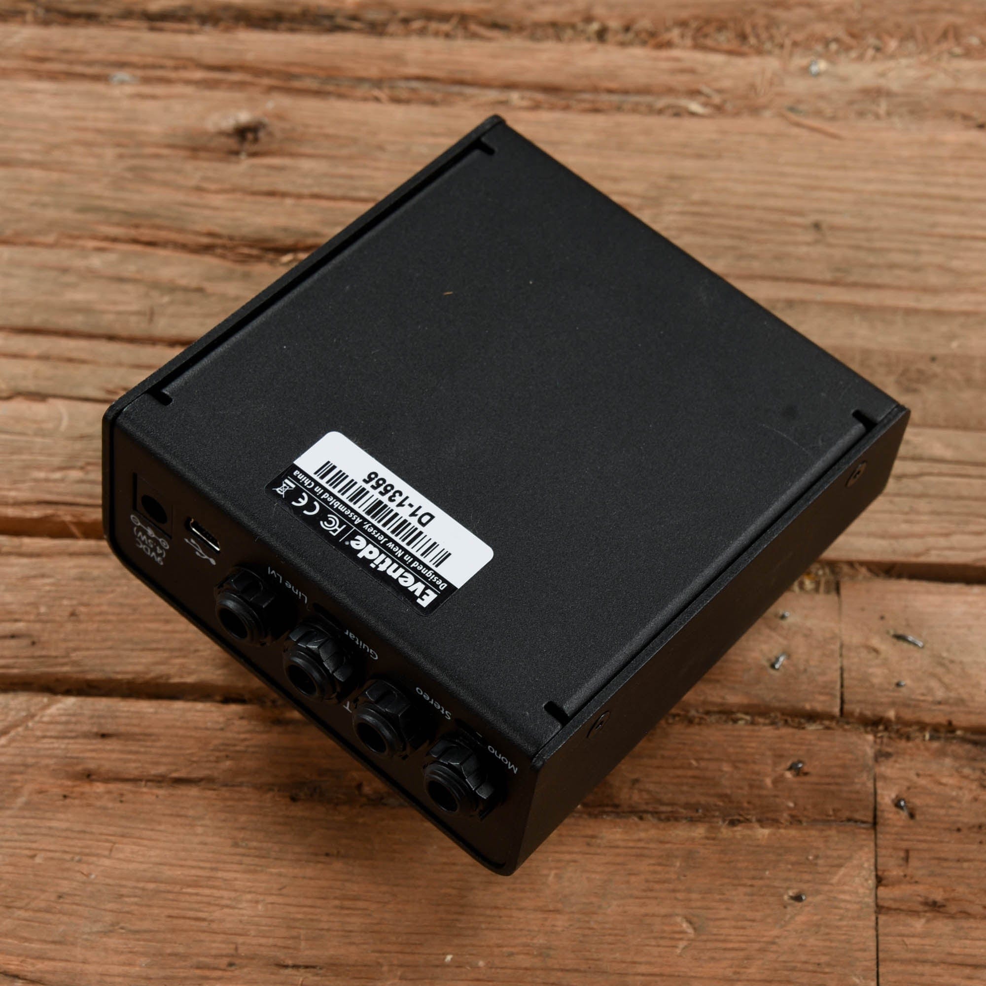 Eventide Blackhole Reverb Pedal Effects and Pedals / Reverb