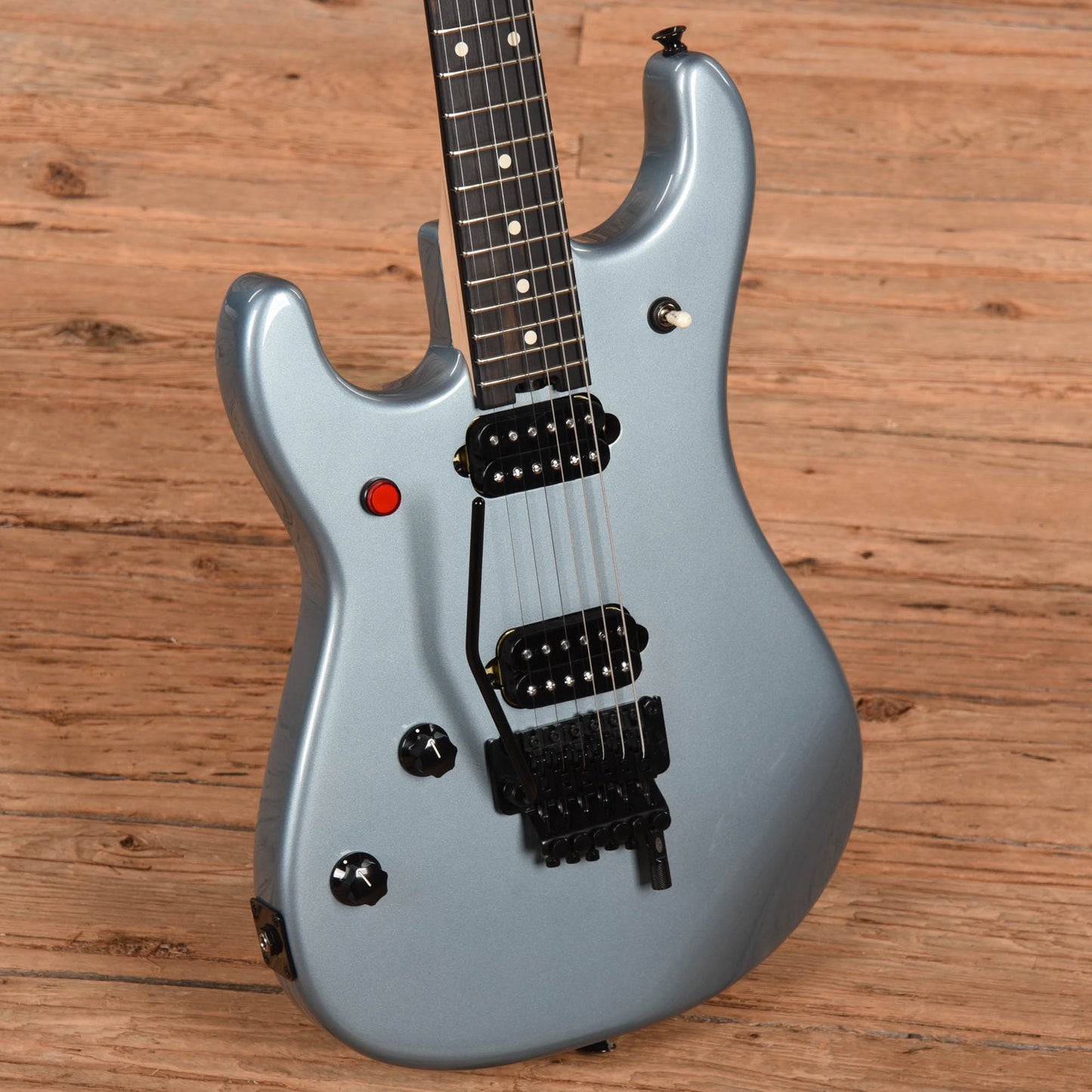 EVH 5150 Standard Ice Blue Metallic 2022 LEFTY Electric Guitars / Solid Body