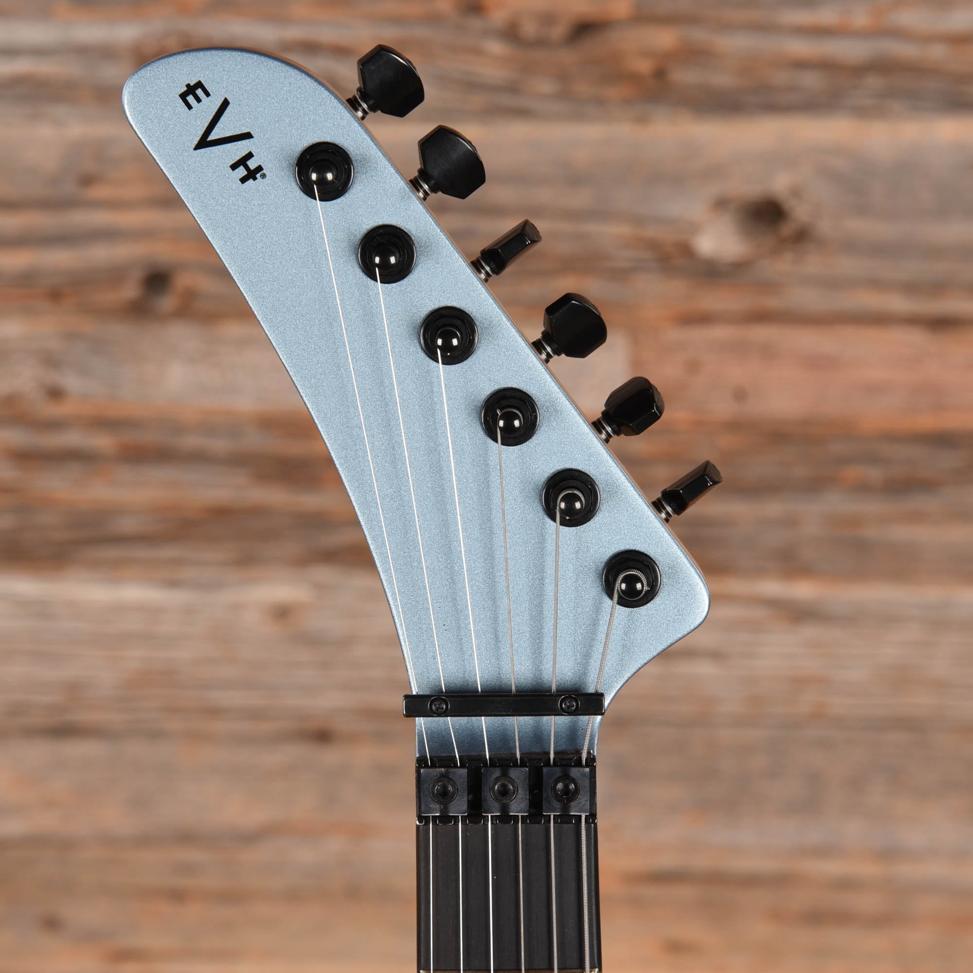 EVH 5150 Standard Ice Blue Metallic 2022 LEFTY Electric Guitars / Solid Body
