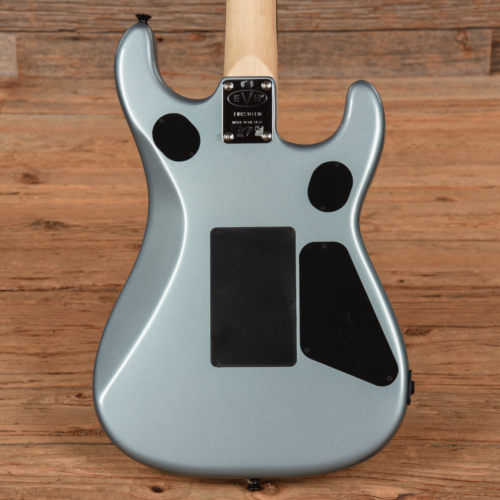 EVH 5150 Standard Ice Blue Metallic 2023 LEFTY Electric Guitars / Solid Body