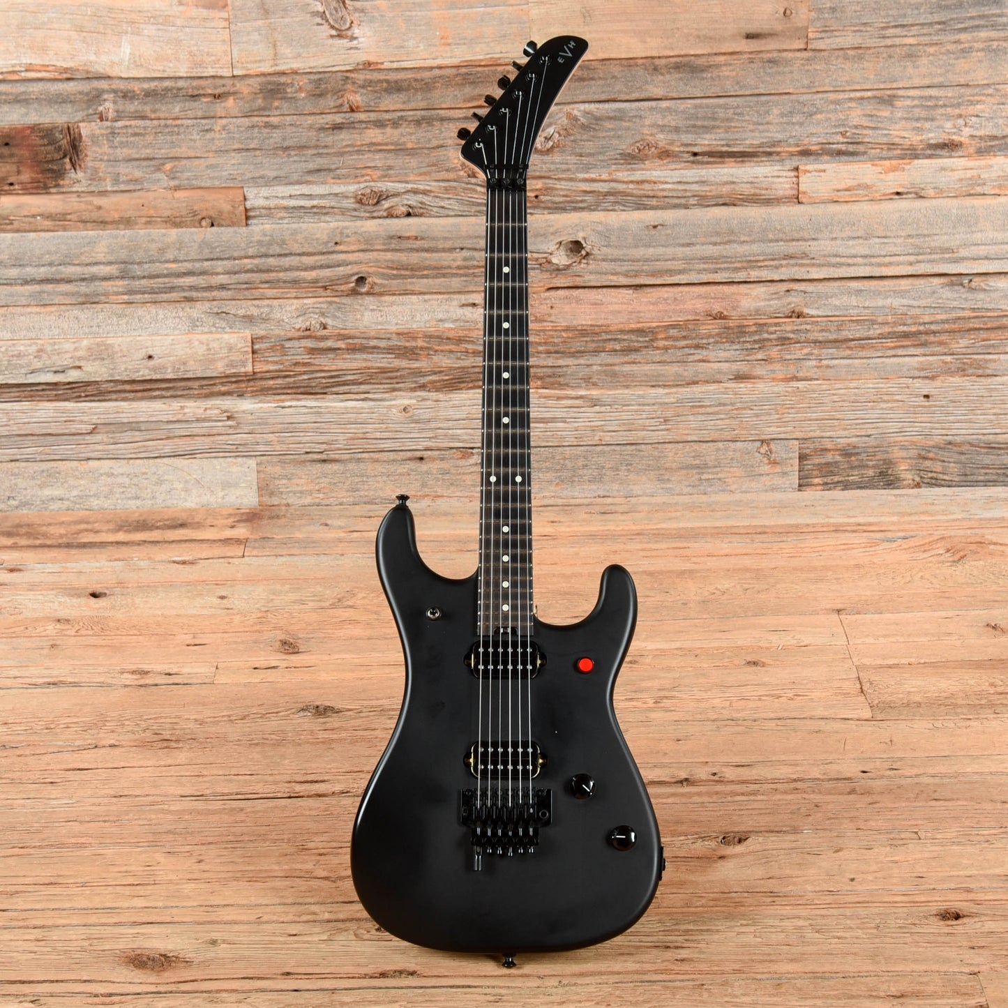 EVH 5150 Standard Stealth 2022 Electric Guitars / Solid Body