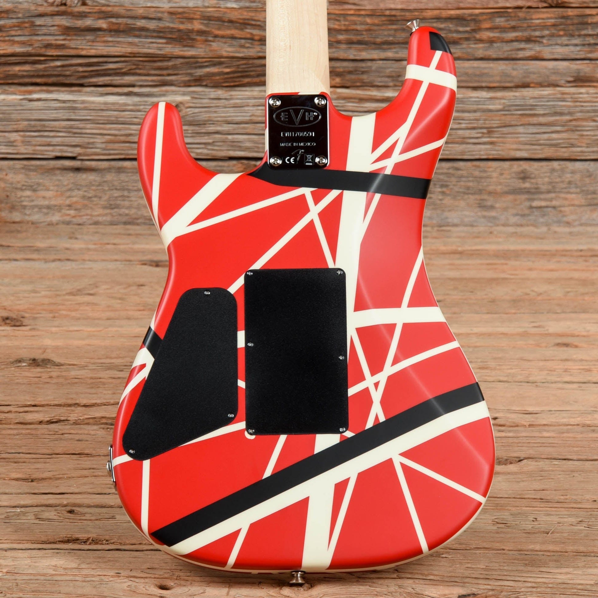 EVH 5150 Striped Series Red / Black / White 2017 Electric Guitars / Solid Body
