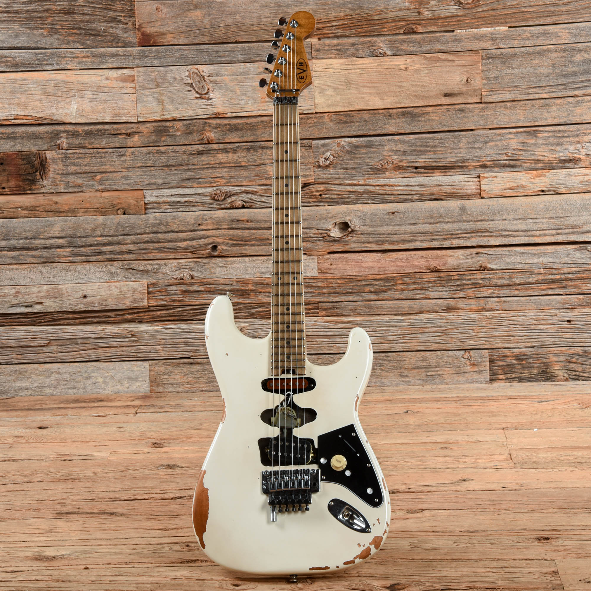 EVH Frankenstein Relic White 2022 Electric Guitars / Solid Body