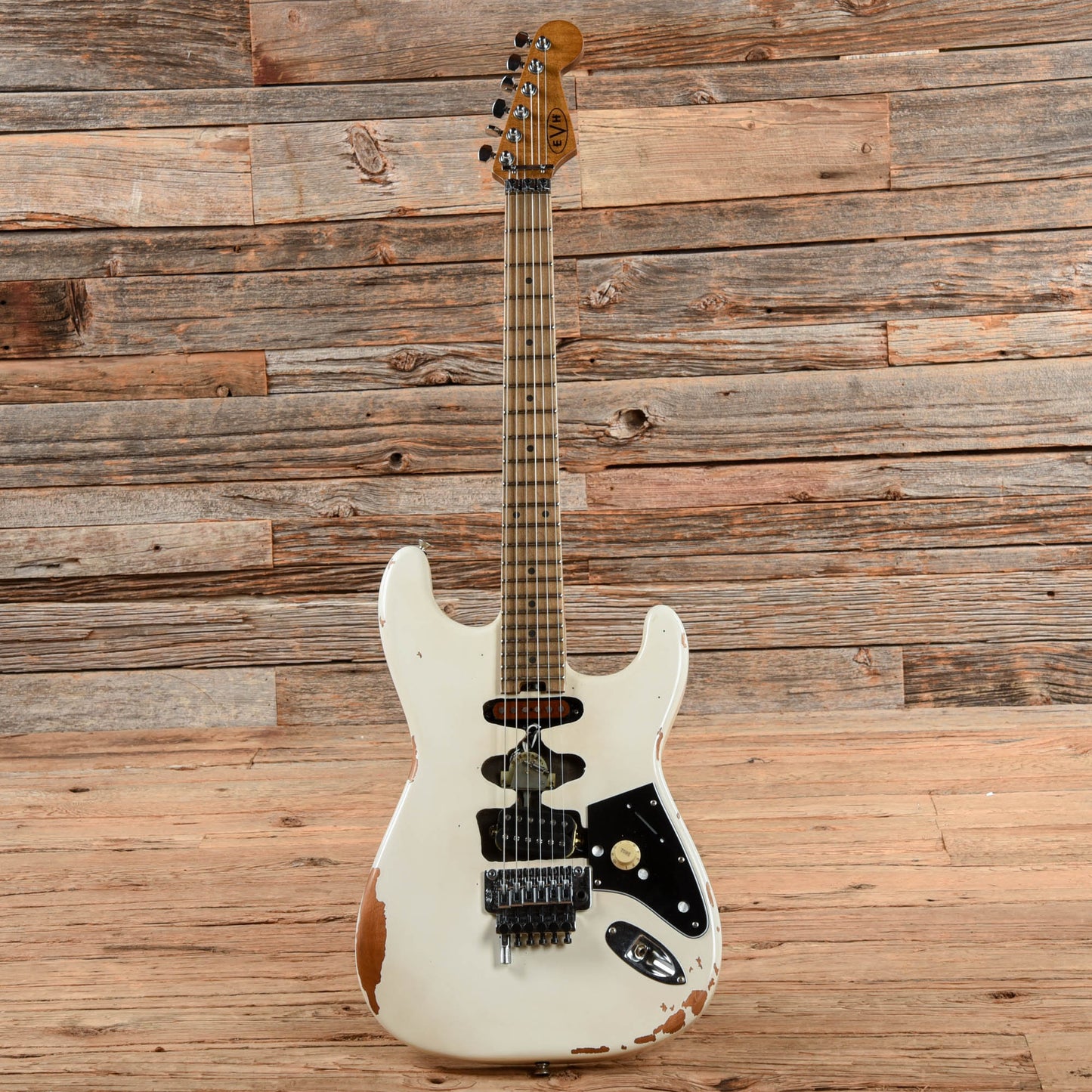 EVH Frankenstein Relic White 2022 Electric Guitars / Solid Body