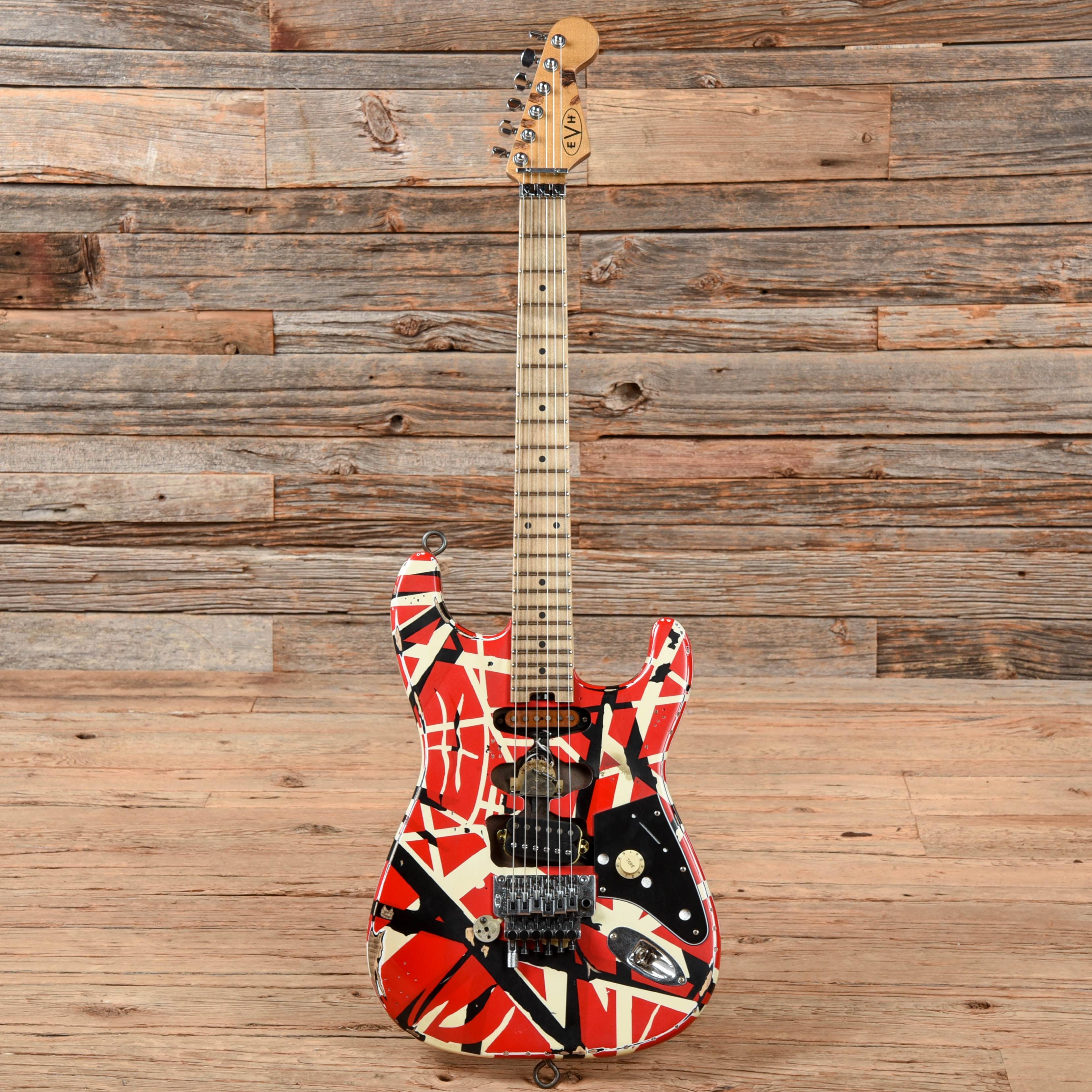 EVH Frankie Red/White/Black Relic Red/White/Black 2021 Electric Guitars / Solid Body