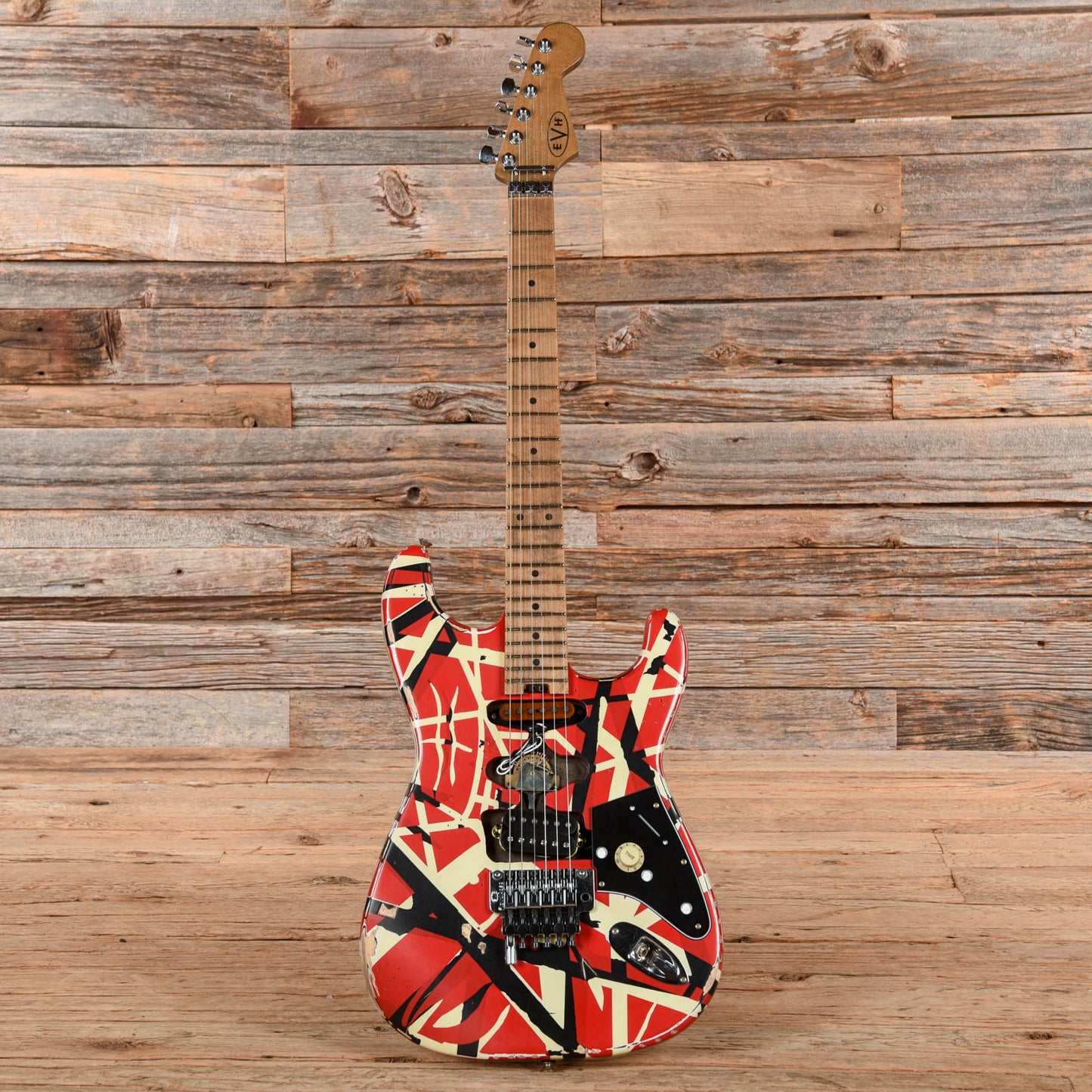 EVH Striped Series Frankie Relic Red / White / Black 2021 Electric Guitars / Solid Body