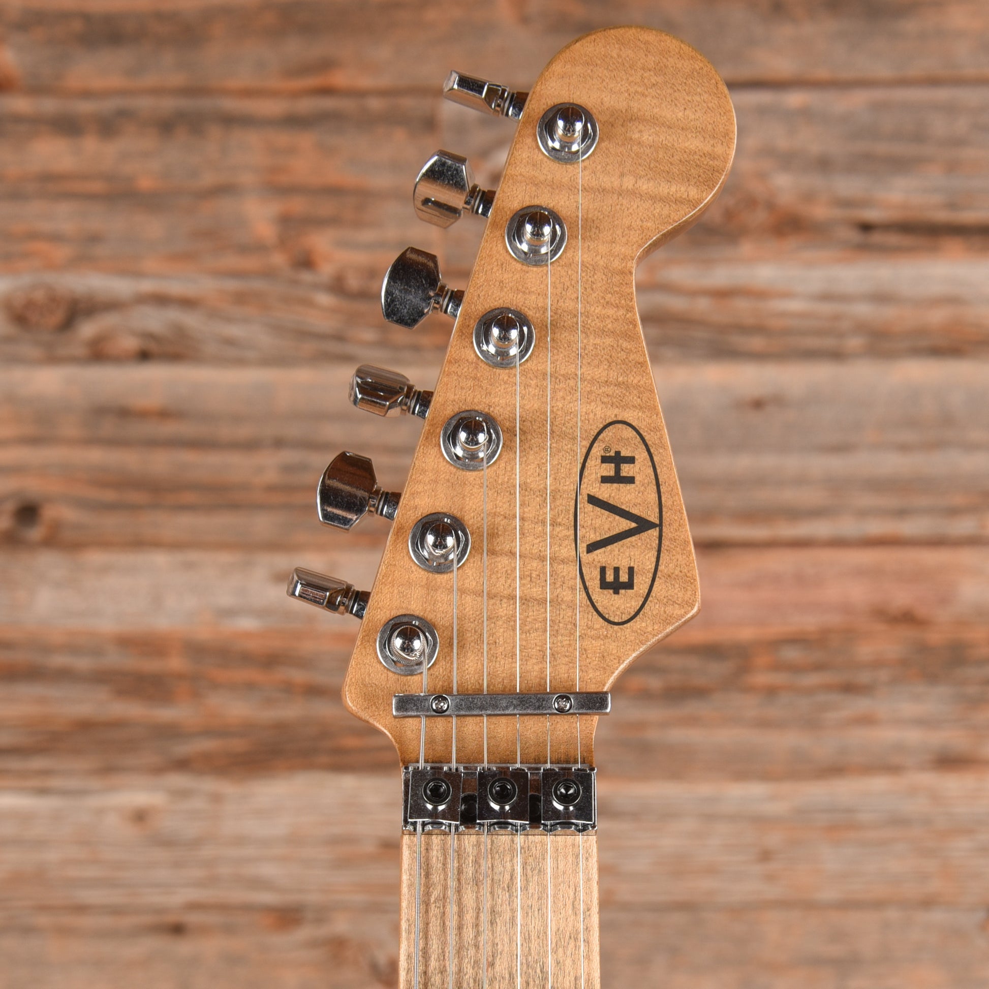 EVH Striped Series Frankie Relic Red / White / Black Stripes 2021 Electric Guitars / Solid Body