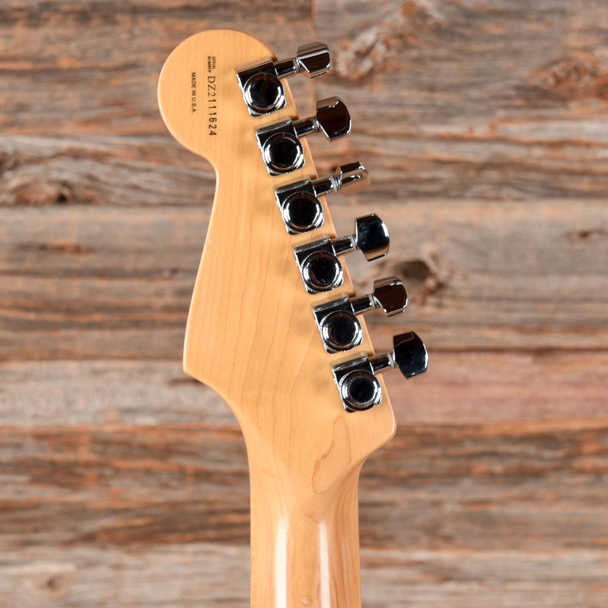 Fender American Deluxe Stratocaster with Allparts Body Black Paisley