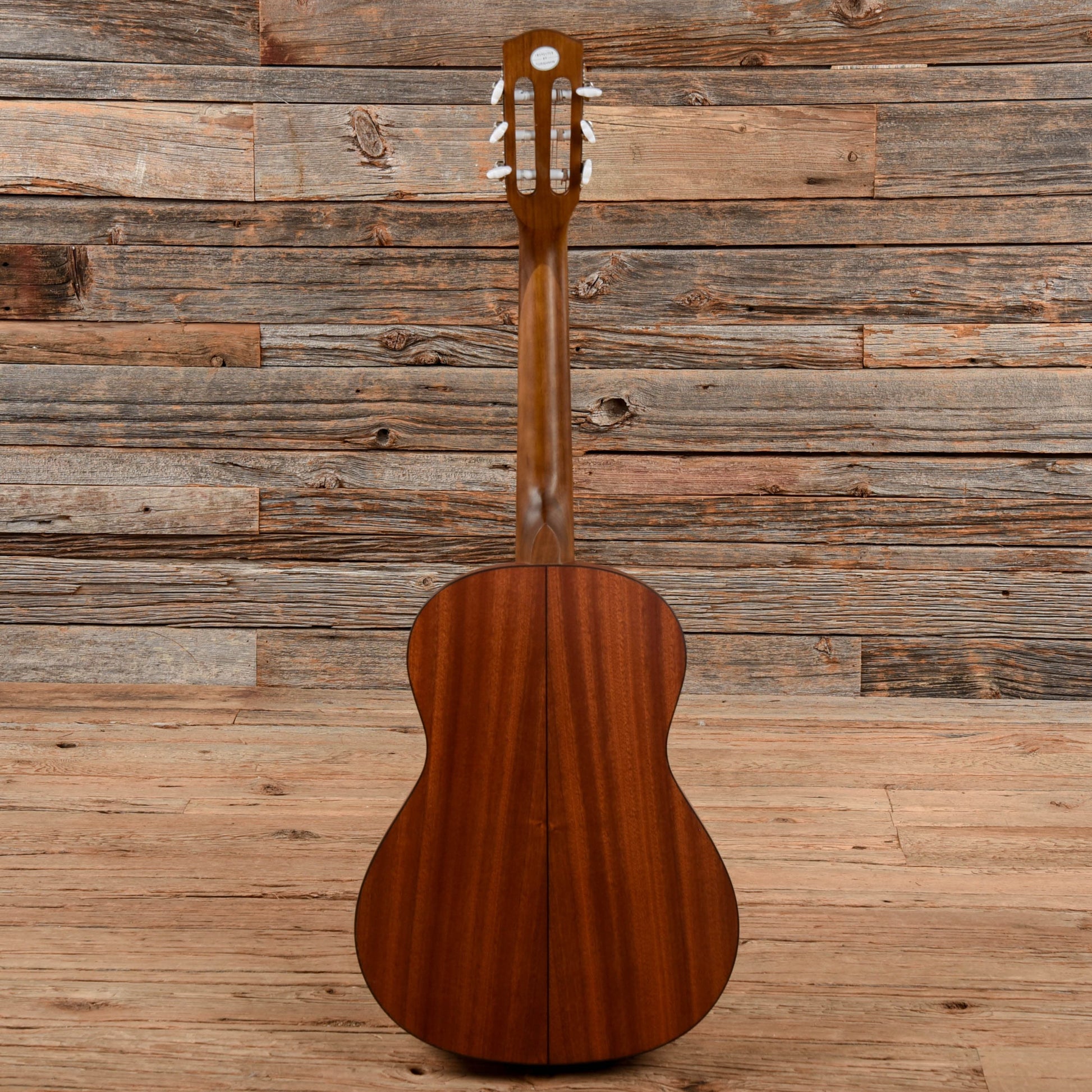 Fender MC-1 Natural Acoustic Guitars / Classical