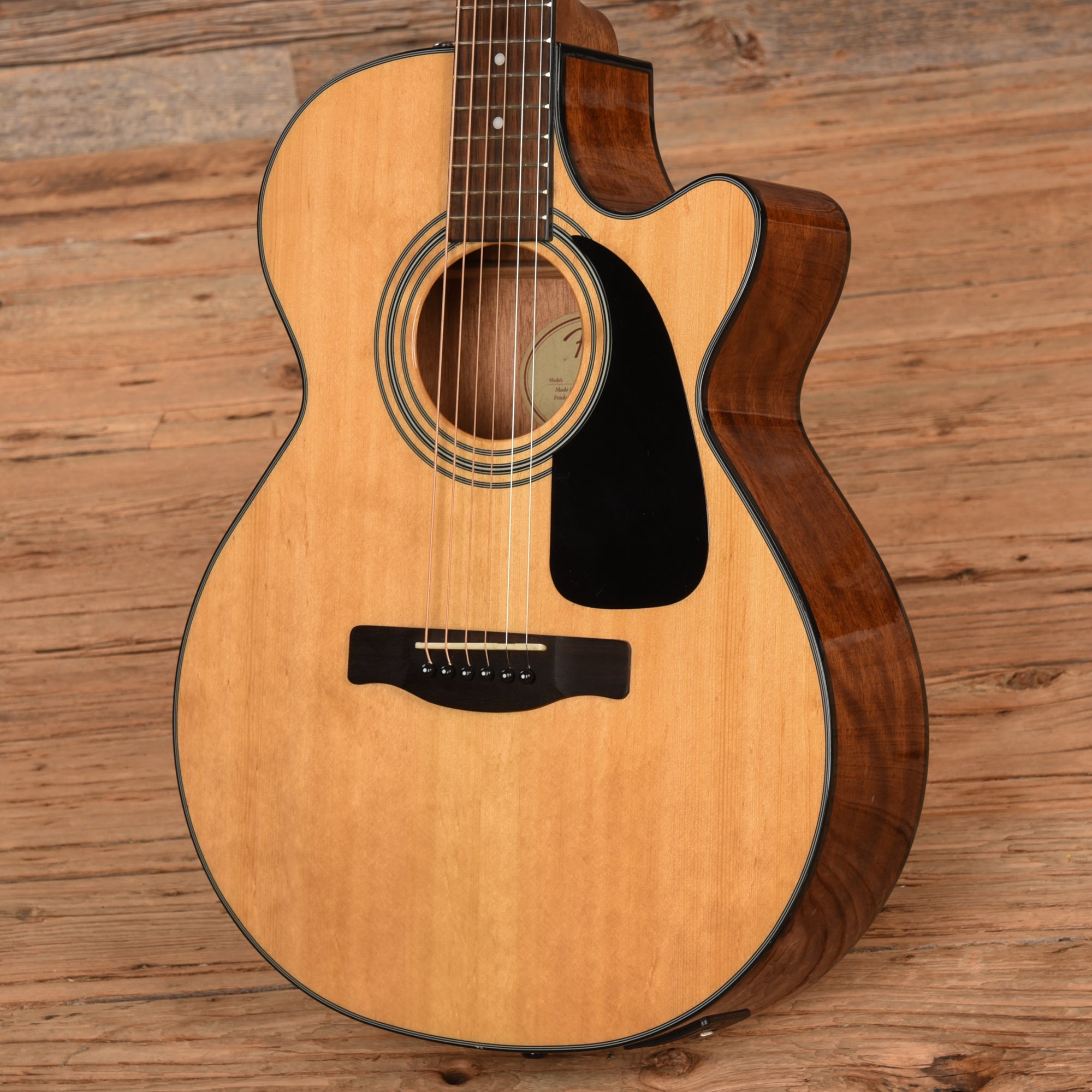 Fender GC140SCE Natural Acoustic Guitars / Concert