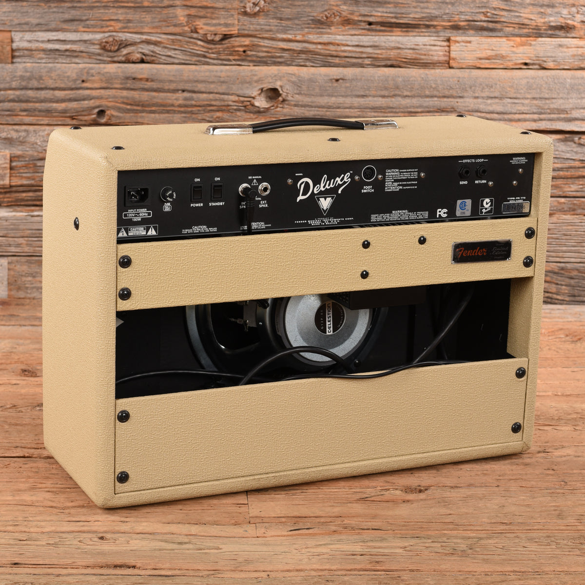 Fender Deluxe VM Vintage Modified 2-Channel 40-Watt 1x12" Guitar Combo Amplifiers