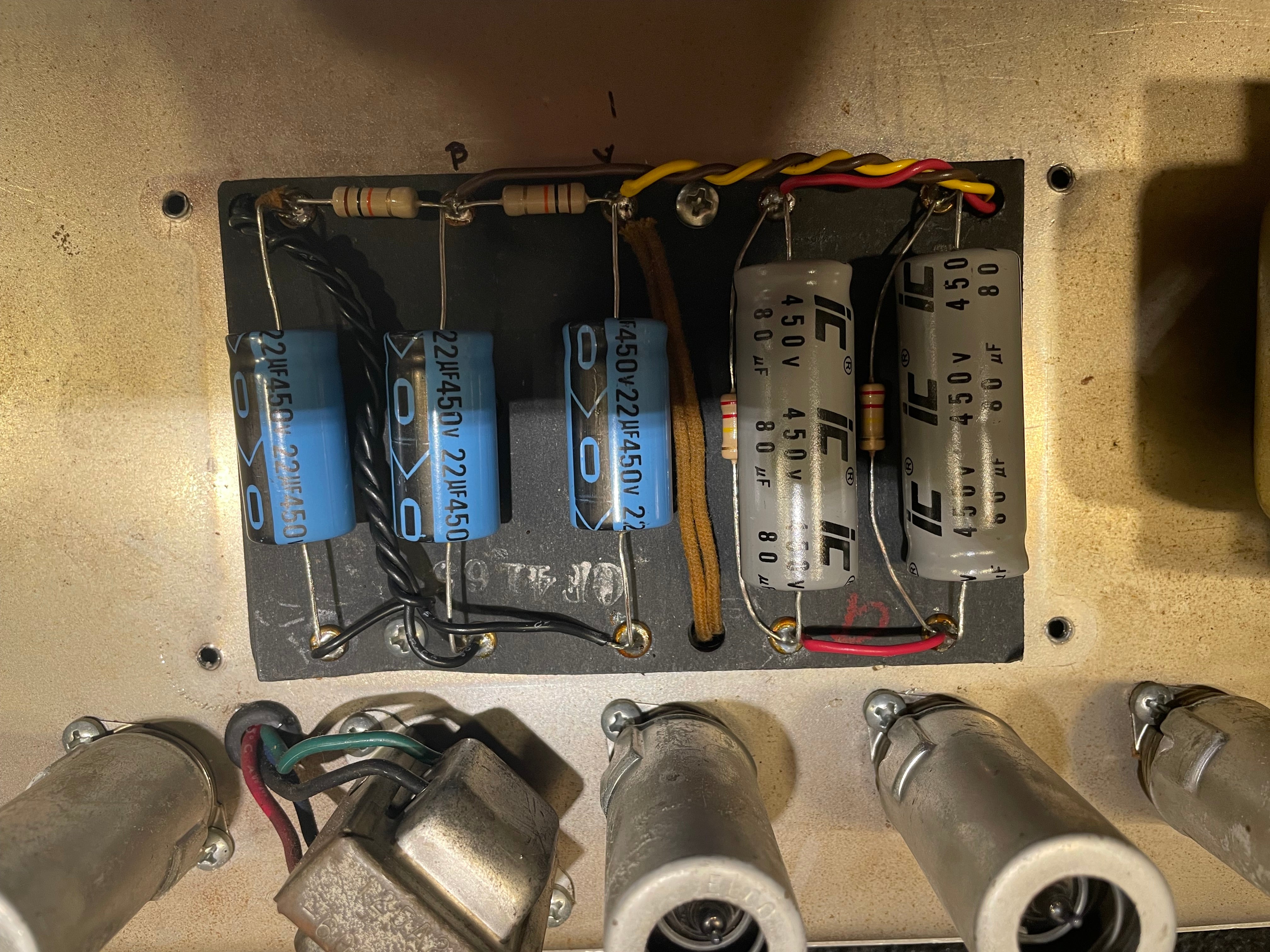 Fender Vibrolux Reverb  1965 Amplifiers