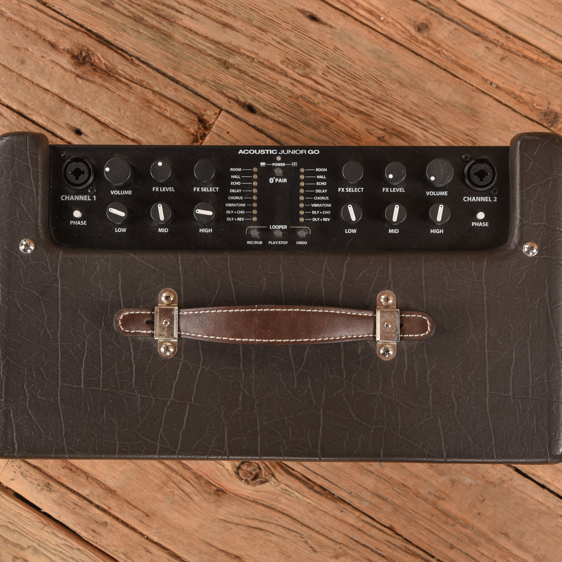 Fender Acoustic Junior GO 2-Channel 100-Watt 1x8" Battery-Powered Acoustic Guitar Combo Amps / Guitar Amps / Acoustic Guitar Amps