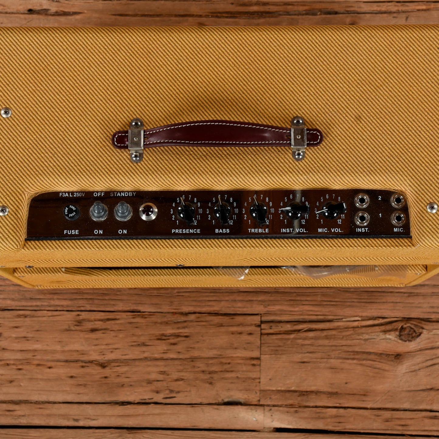Fender '57 Custom Pro-Amp 2-Channel 26-Watt 1x15" Guitar Combo Amps / Guitar Amps / Guitar Cabinets