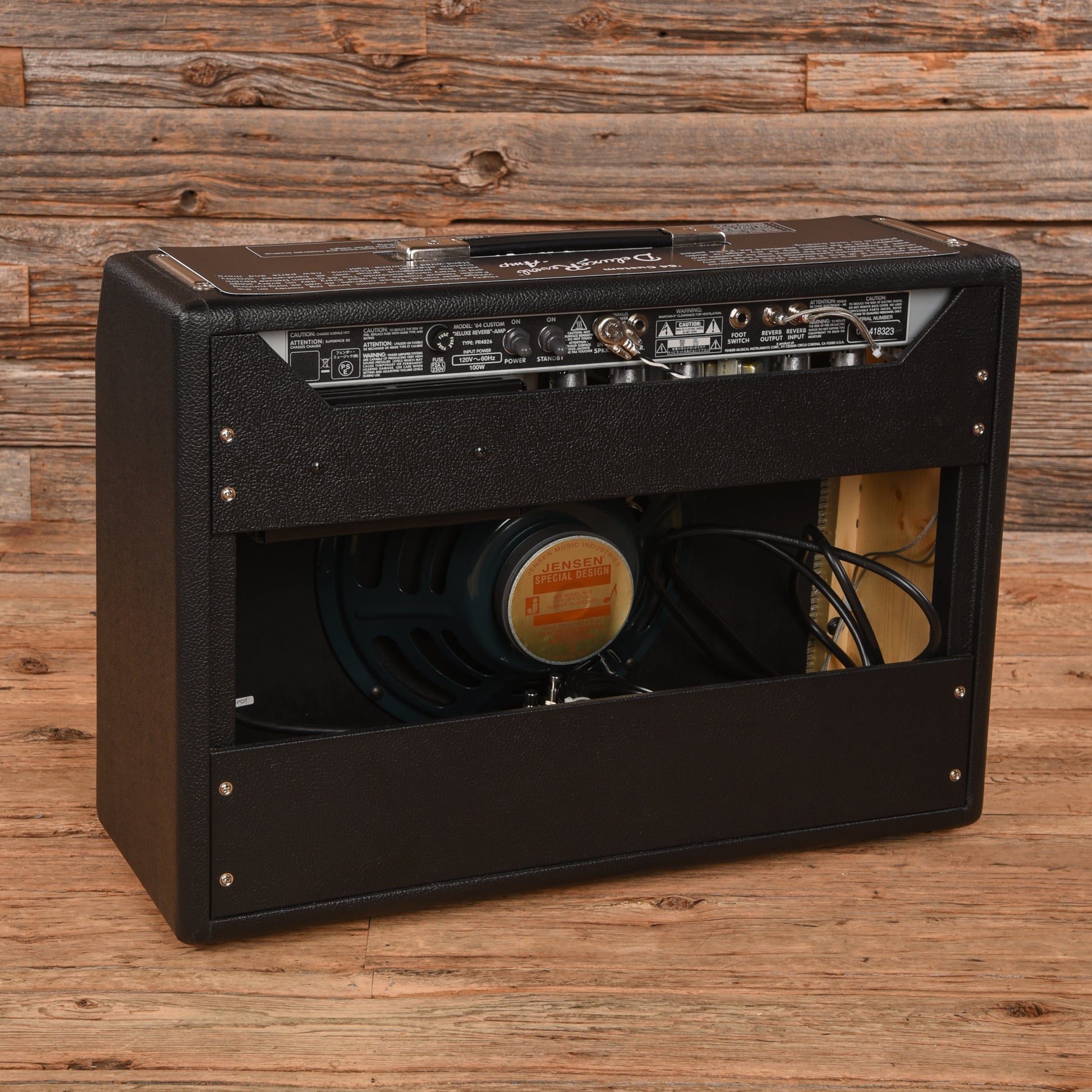 Fender '64 Custom Deluxe Reverb-Amp 2-Channel 20-Watt 1x12" Guitar Combo Amps / Guitar Amps / Guitar Cabinets