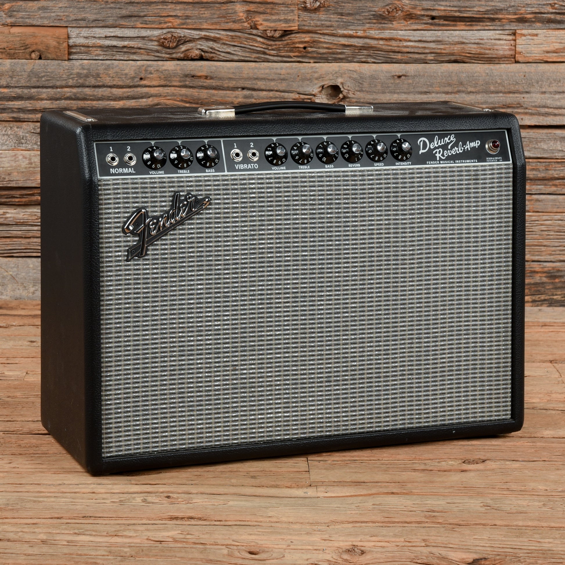 Fender '65 Deluxe Reverb Reissue 22-Watt 1x12" Guitar Combo Amps / Guitar Amps / Guitar Cabinets