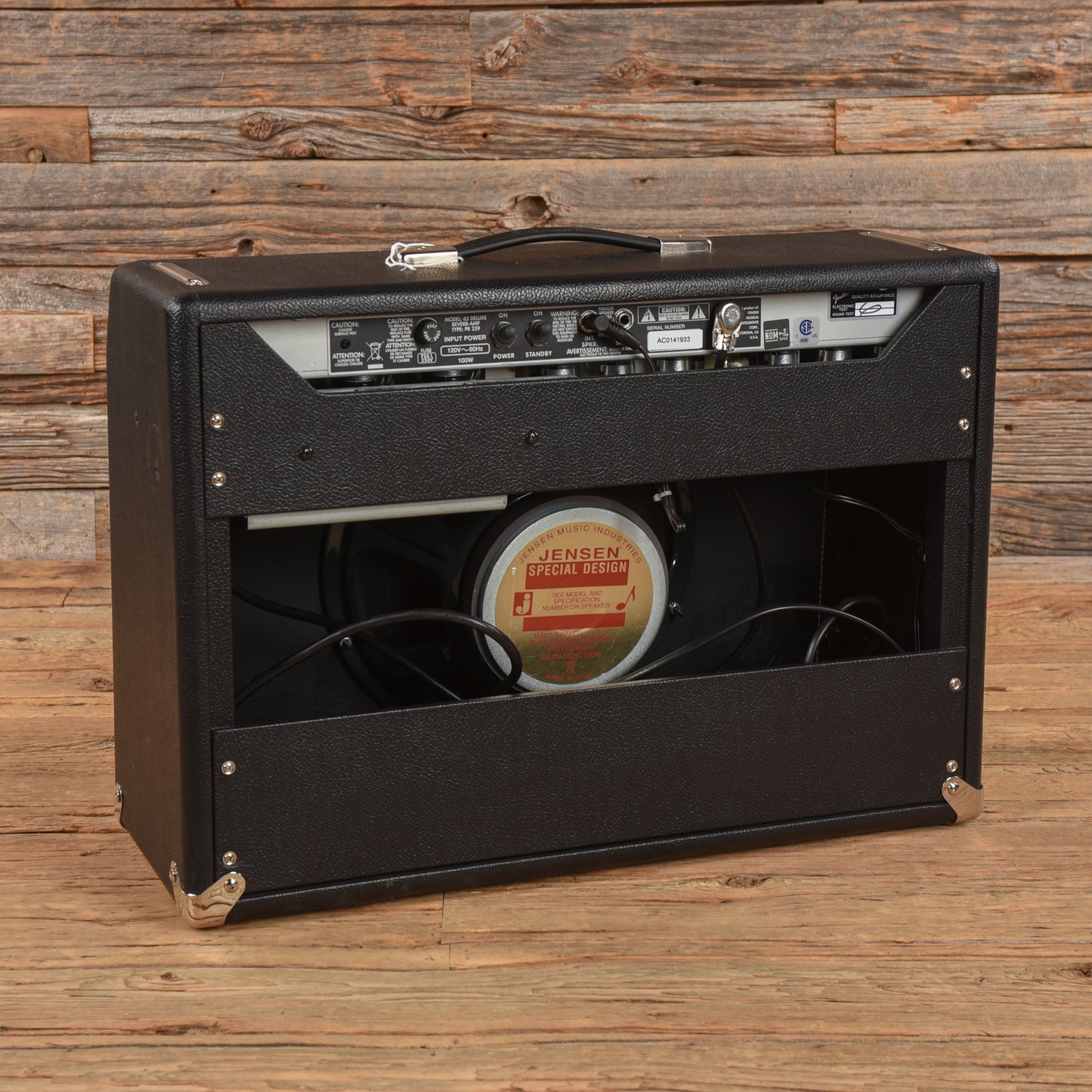 Fender '65 Deluxe Reverb Reissue 22-Watt 1x12" Guitar Combo Amps / Guitar Amps / Guitar Cabinets