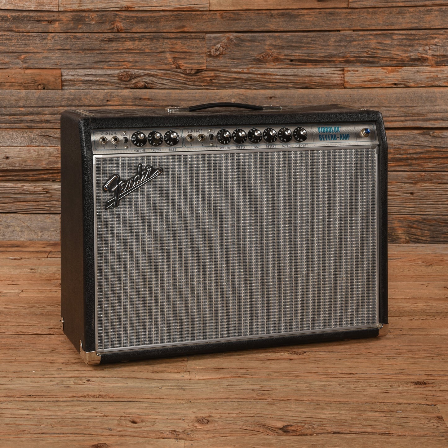 Fender 68 Custom Vibrolux Reverb 2-Channel 35-Watt 2x10" Guitar Combo Amp Amps / Guitar Amps / Guitar Cabinets