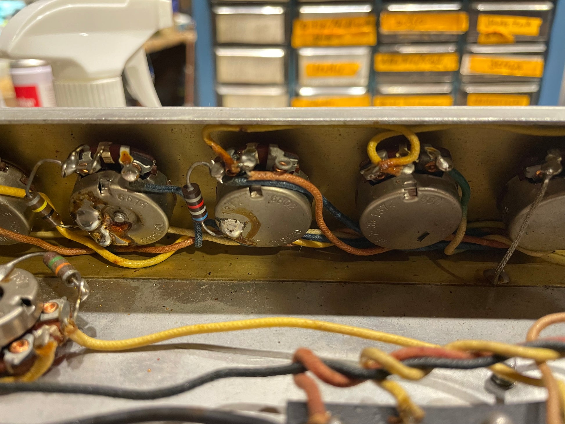 Fender Bandmaster 2-Channel 40-Watt Guitar Amp Head w/ 2x12 Speaker Cab  1968 Amps / Guitar Amps / Guitar Cabinets