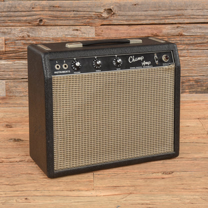 Fender Black Panel Champ 6-Watt 1x8" Guitar Combo  1966 Amps / Guitar Amps / Guitar Cabinets