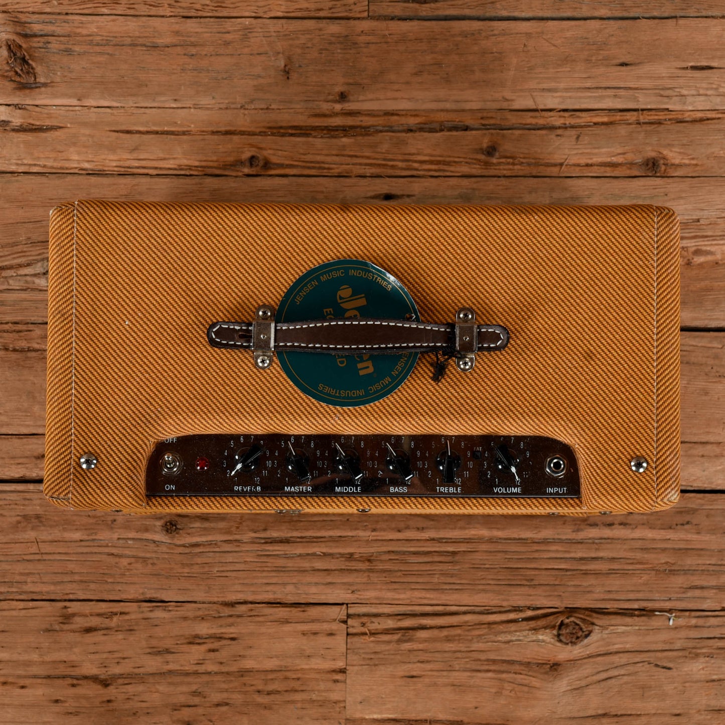 Fender Blues Junior 15-Watt 1x12" Guitar Combo Amp Amps / Guitar Amps / Guitar Cabinets
