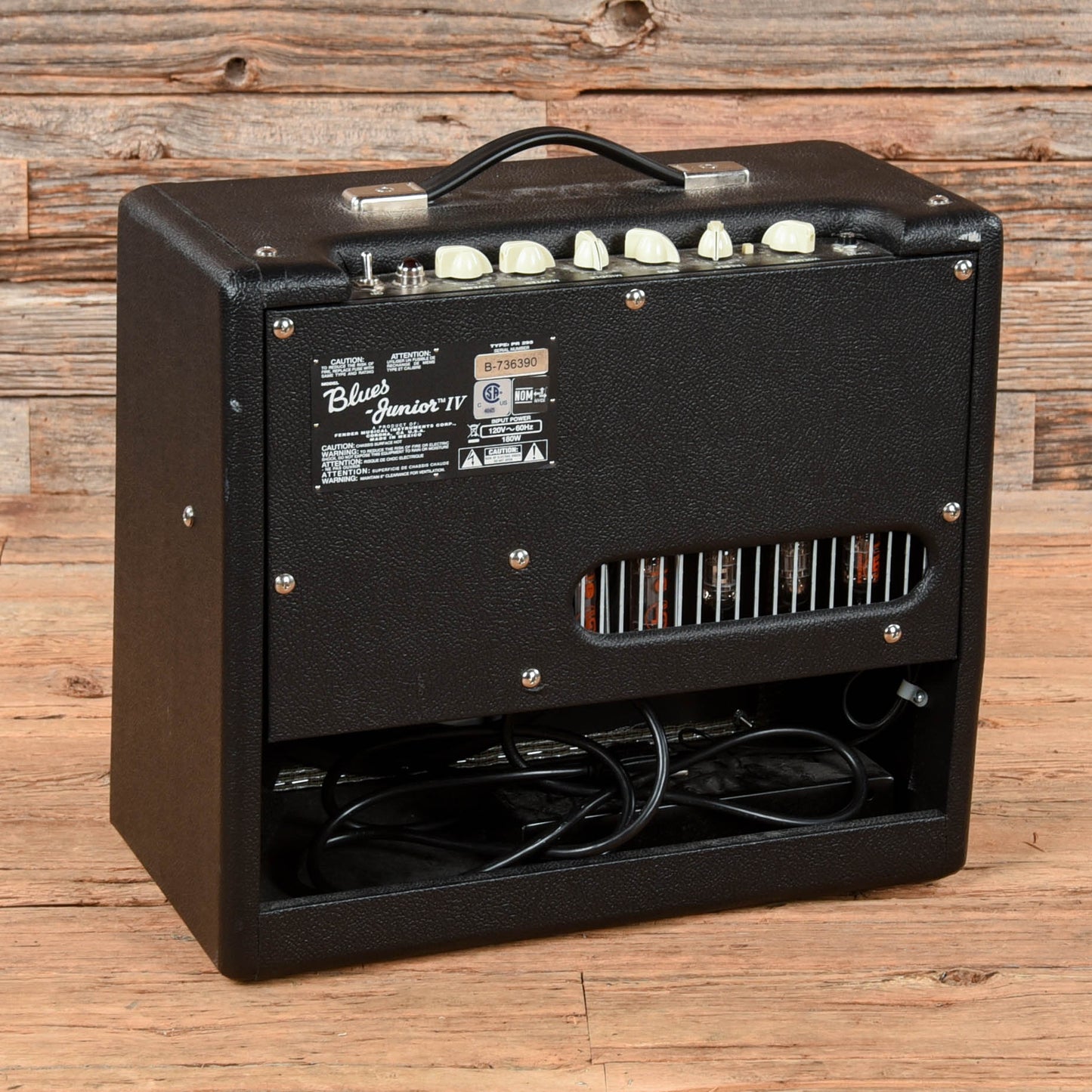 Fender Blues Junior IV 15-Watt 1x12" Guitar Combo Amp Amps / Guitar Amps / Guitar Cabinets