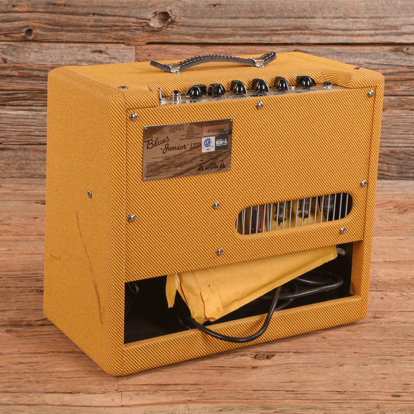 Fender Blues Junior Lacquered Tweed 15-Watt 1x12" Guitar Combo Amp Amps / Guitar Amps / Guitar Cabinets