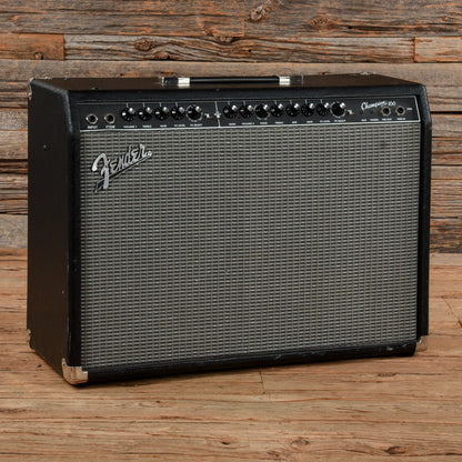 Fender Champion 100 2-Channel 100-Watt 2x12" Solid State Guitar Combo Amps / Guitar Amps / Guitar Cabinets