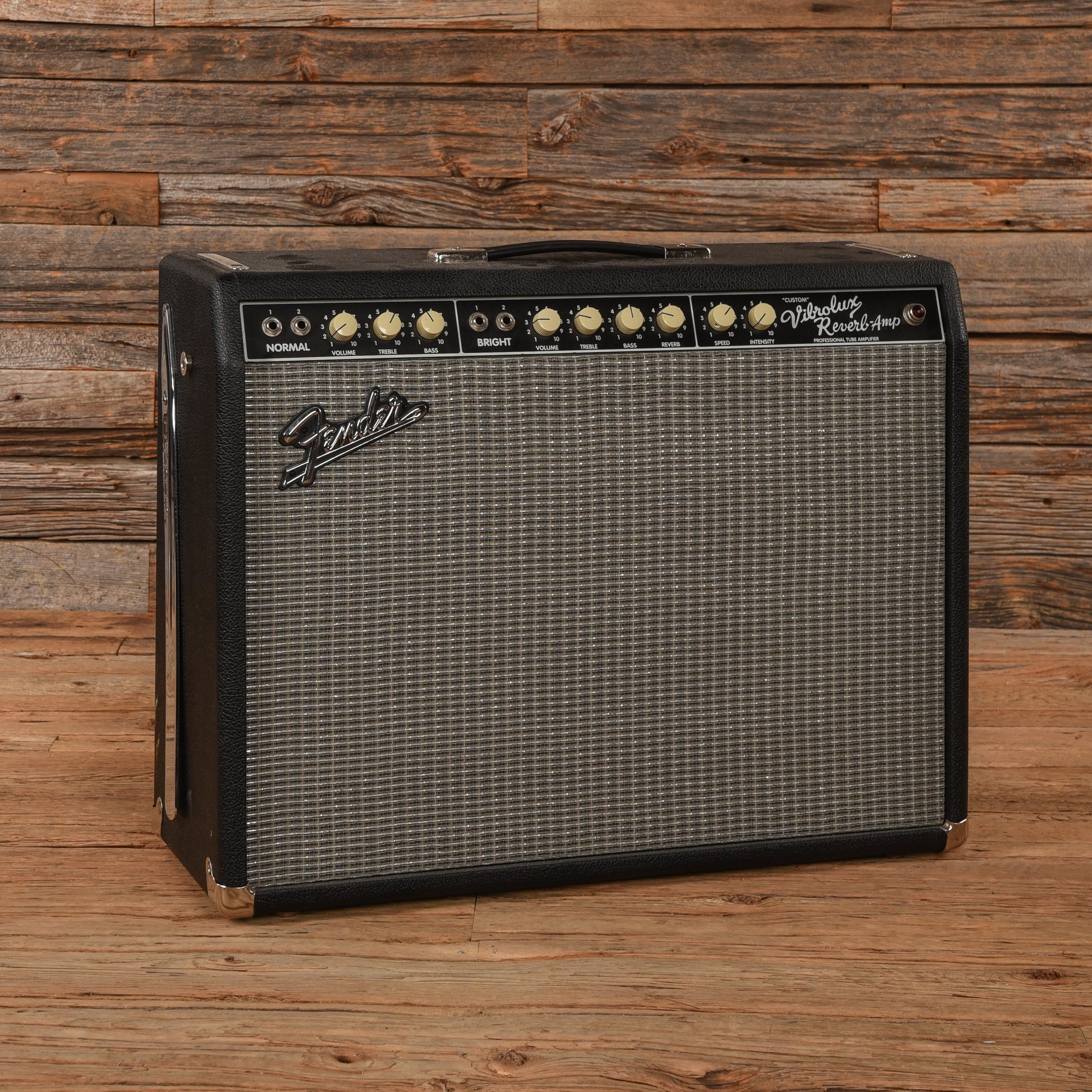 Fender Custom Vibrolux Reverb 40-Watt 2x10" Guitar Combo Amp Amps / Guitar Amps / Guitar Cabinets