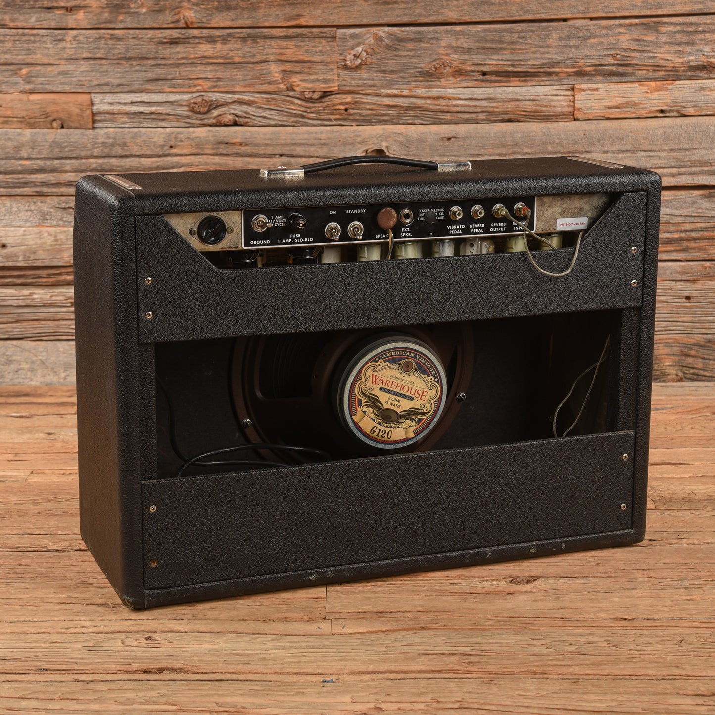 Fender Deluxe Reverb 2-Channel 22-Watt 1x12" Guitar Combo Amp  1964 Amps / Guitar Amps / Guitar Cabinets