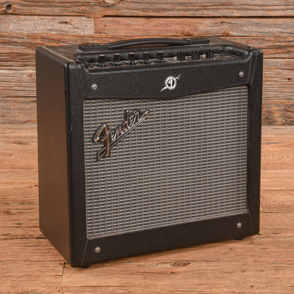 Fender Mustang I V2 20-Watt 1x8" Guitar Combo Amp Amps / Guitar Amps / Guitar Cabinets