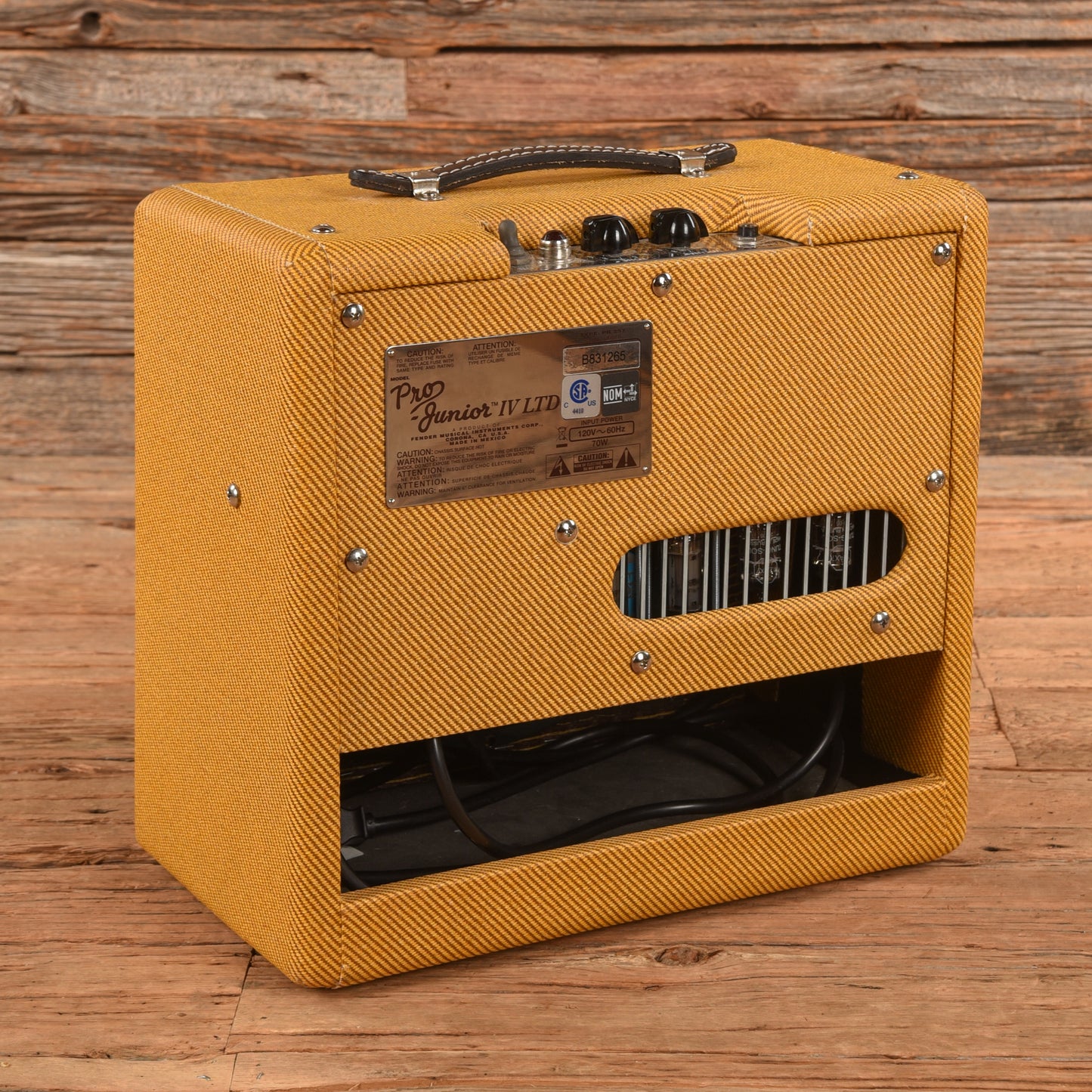 Fender Pro Junior IV LTD 15-Watt 1x10" Guitar Combo Amp Amps / Guitar Amps / Guitar Cabinets