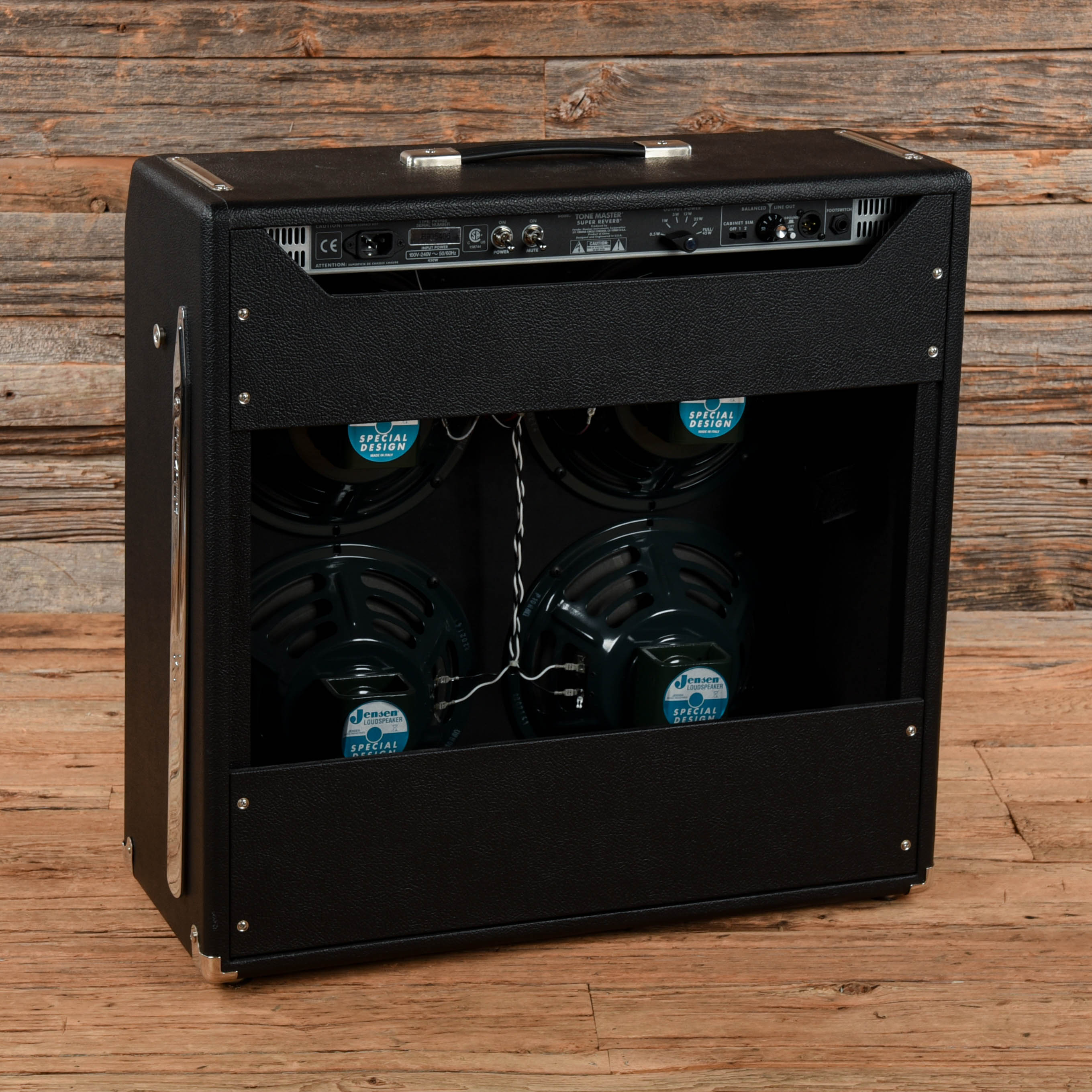 Fender Tone Master Super Reverb 2-Channel 45-Watt 4x10” Digital Combo Amps / Guitar Amps / Guitar Cabinets